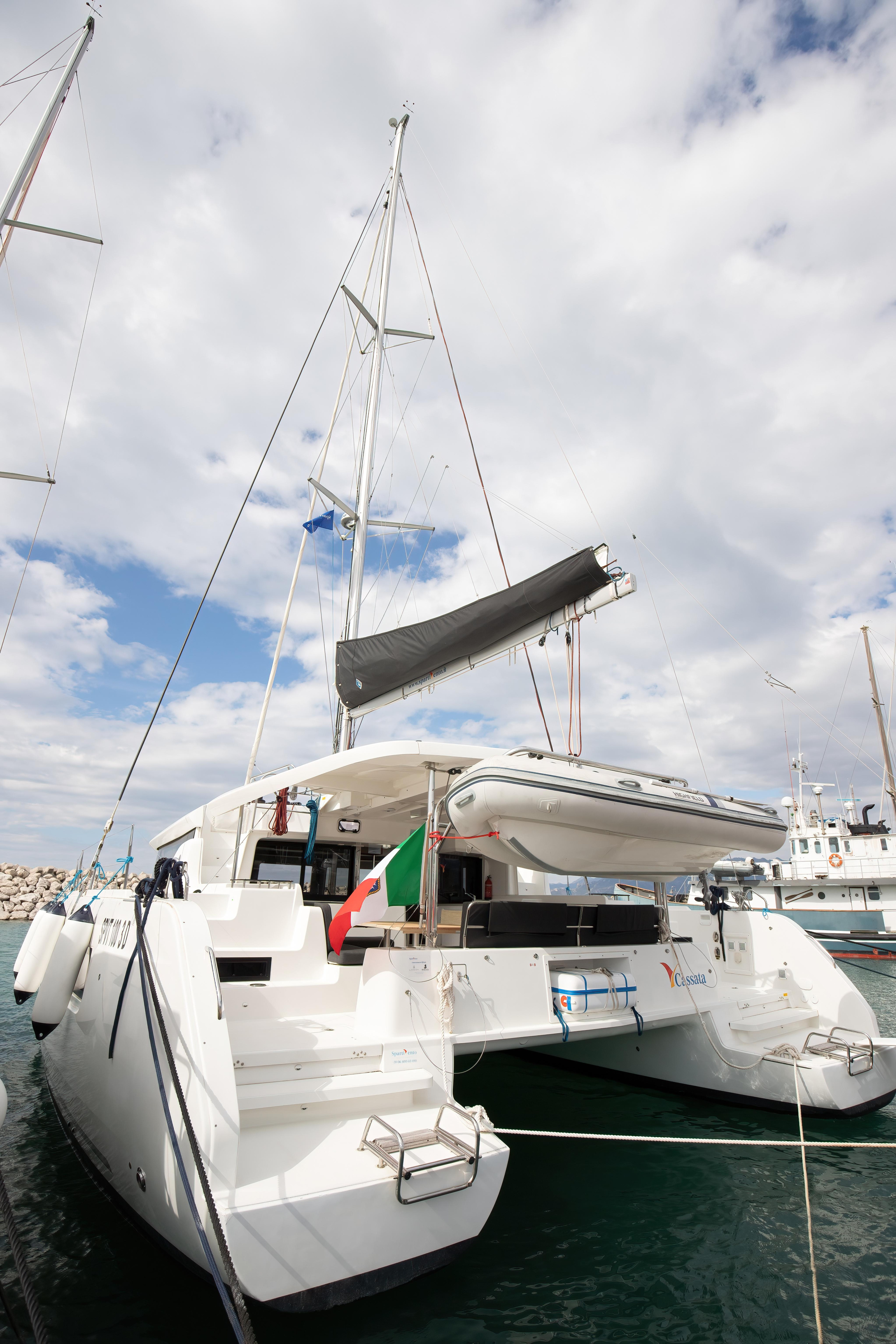 Lagoon 46 — photo 4