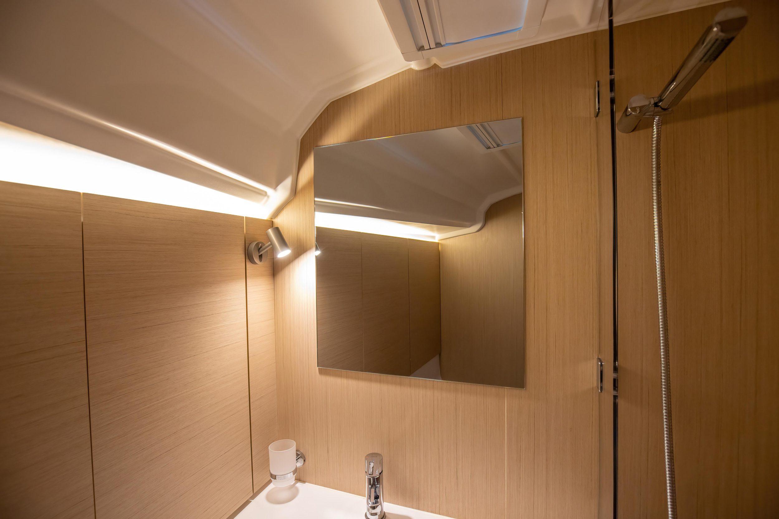 Oceanis 40.1 — photo 7