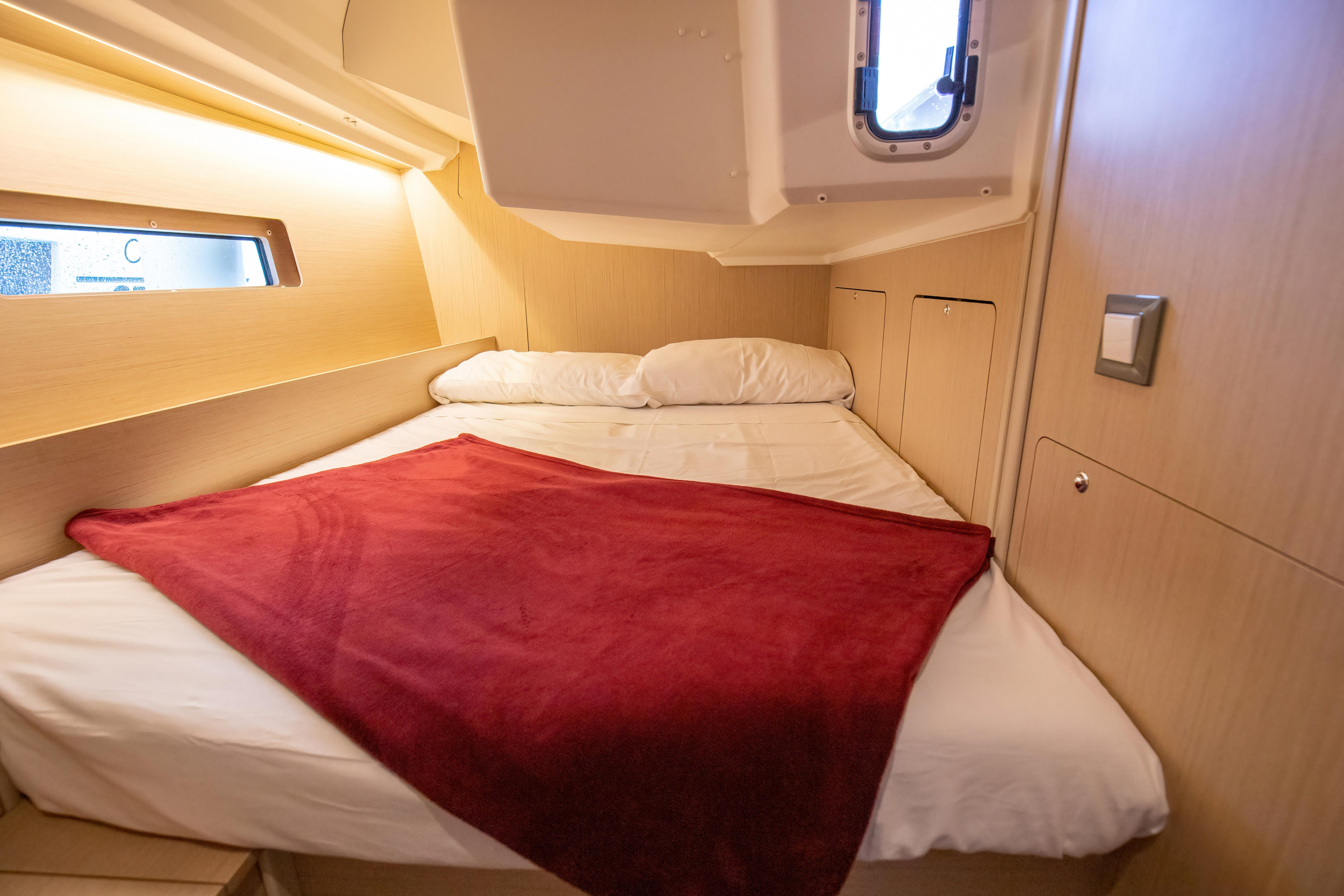 Oceanis 40.1 — photo 15