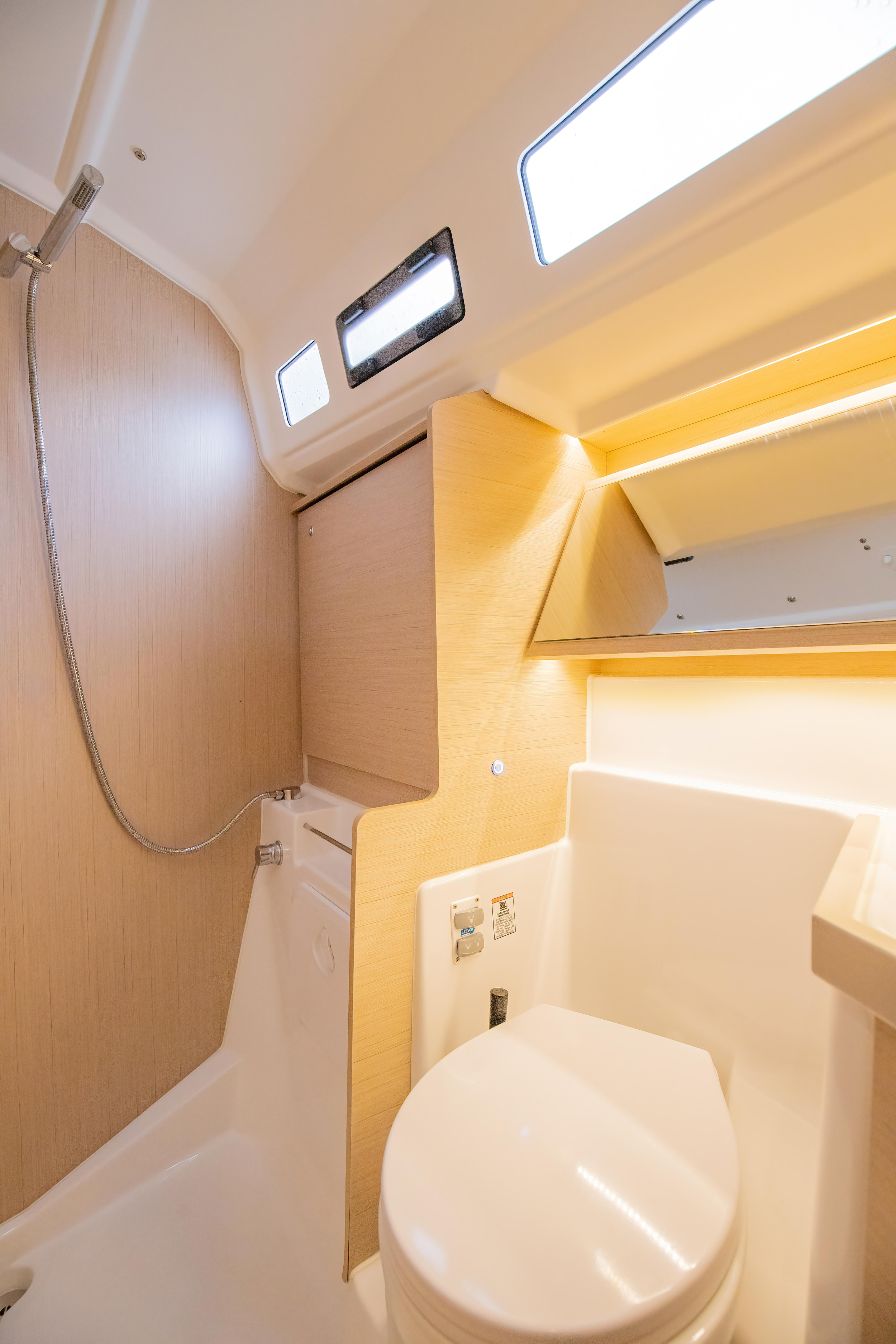 Oceanis 40.1 — photo 4