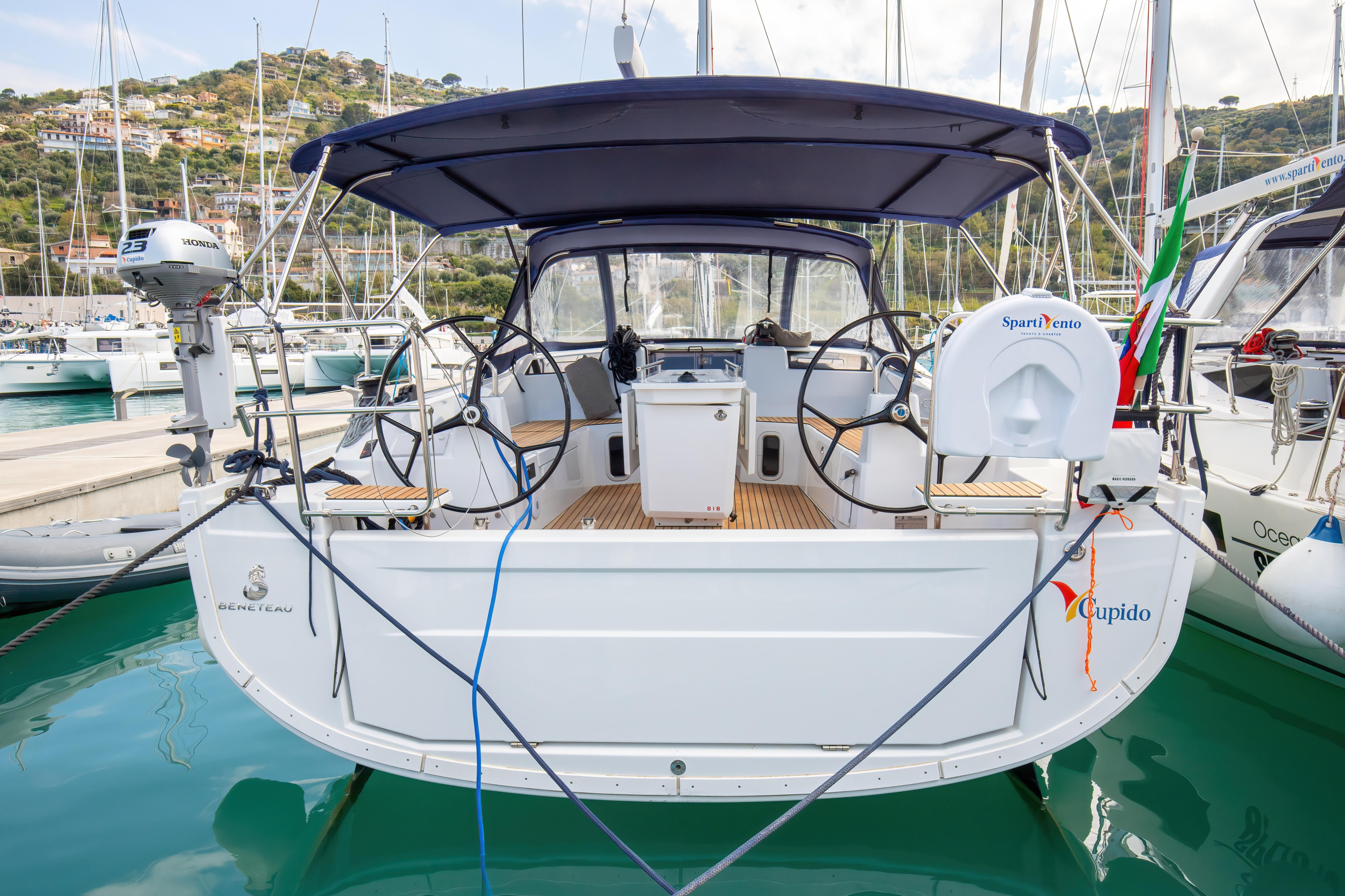 Oceanis 40.1 — photo 24