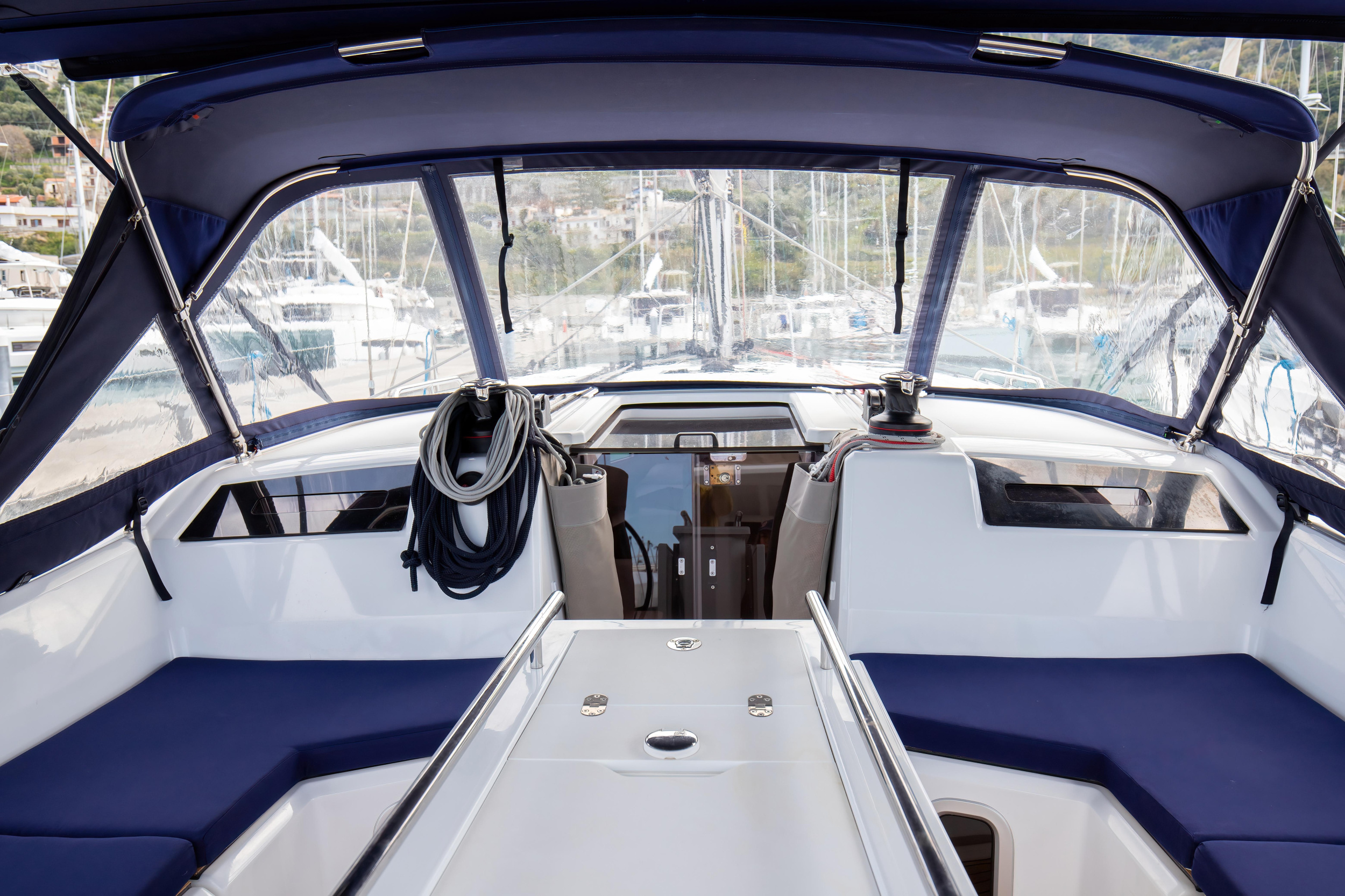 Oceanis 40.1 — photo 9