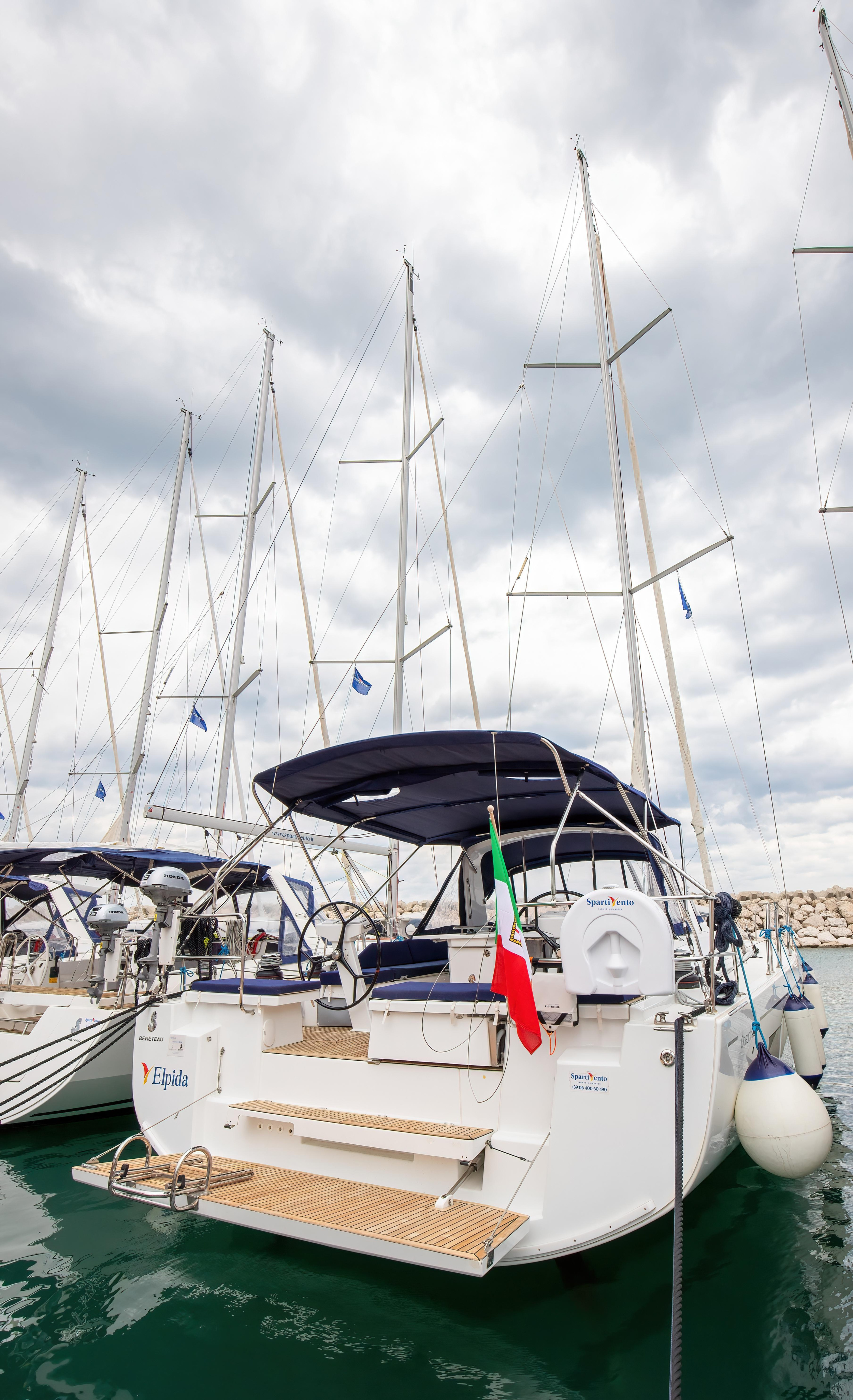 Oceanis 51.1 — photo 7