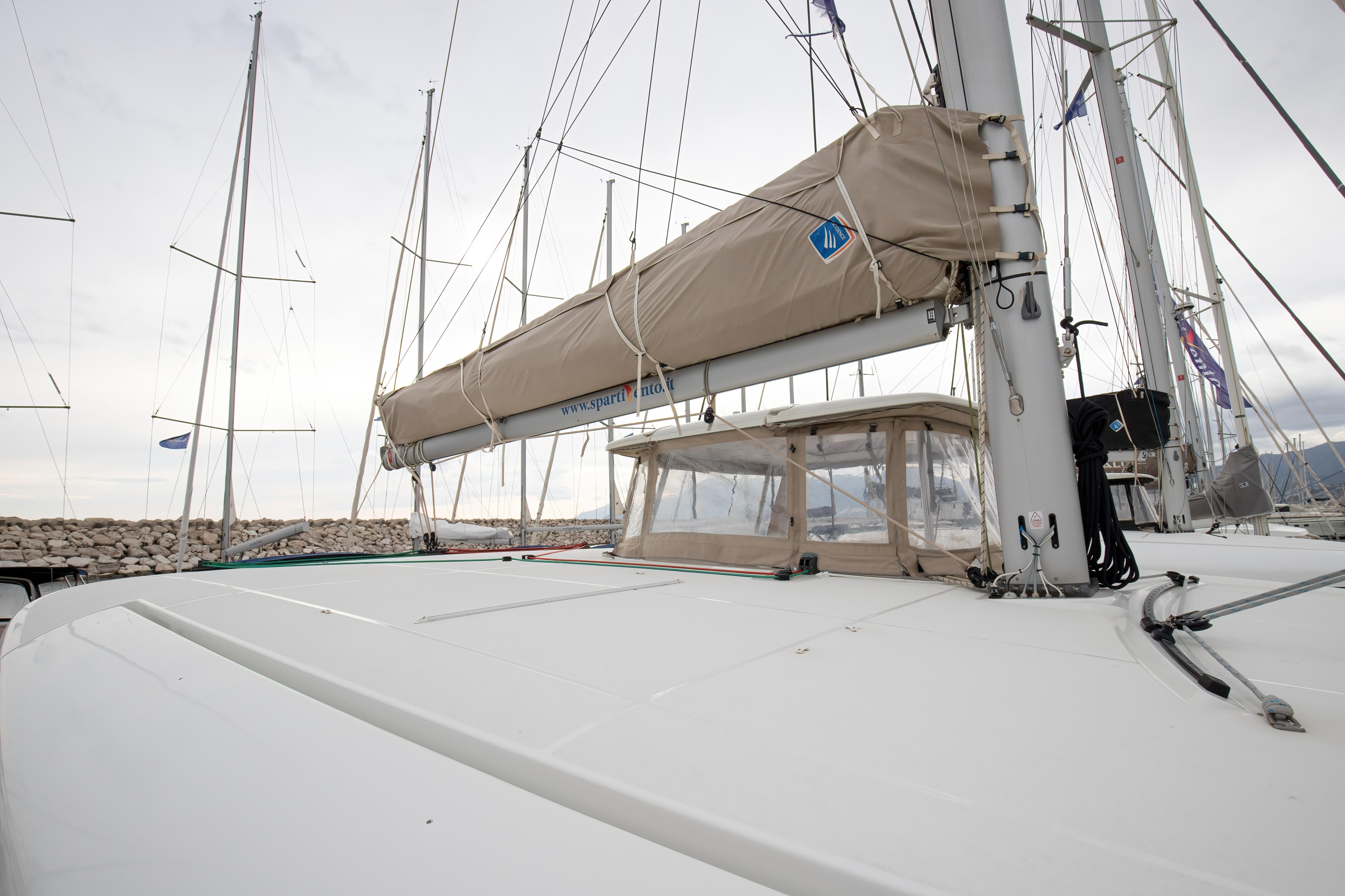 Lagoon 42 — photo 37
