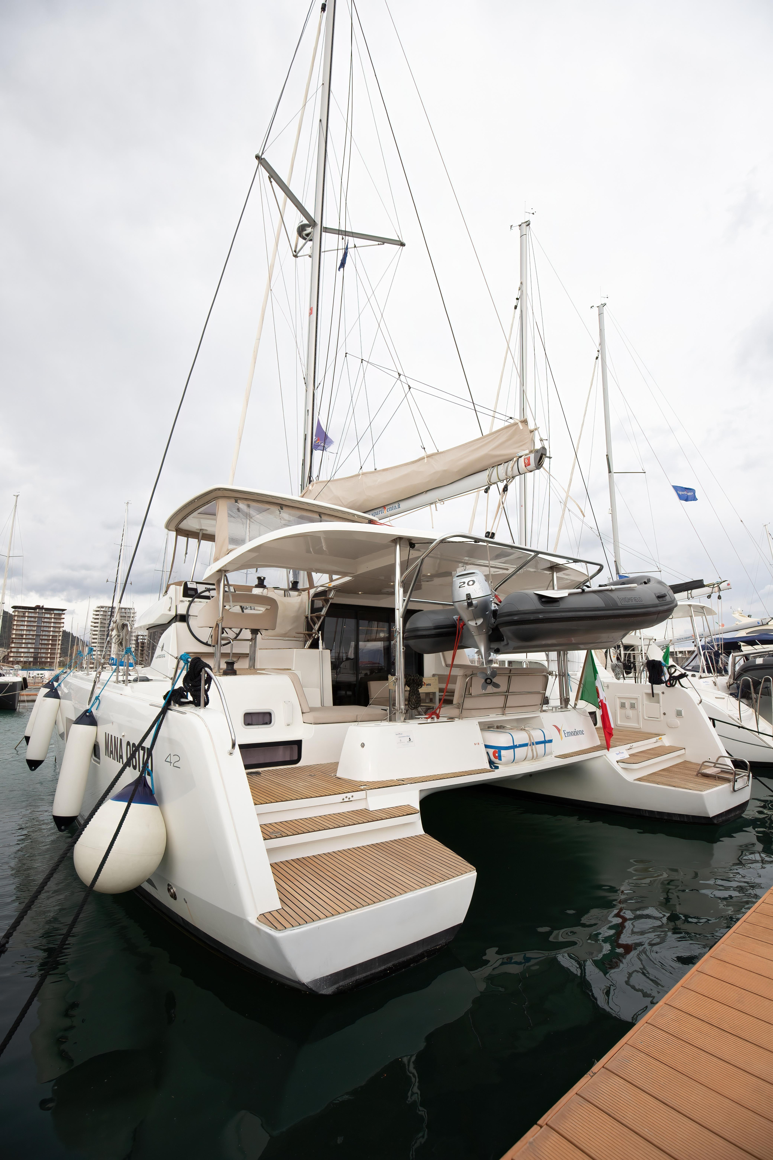 Lagoon 42 — photo 21