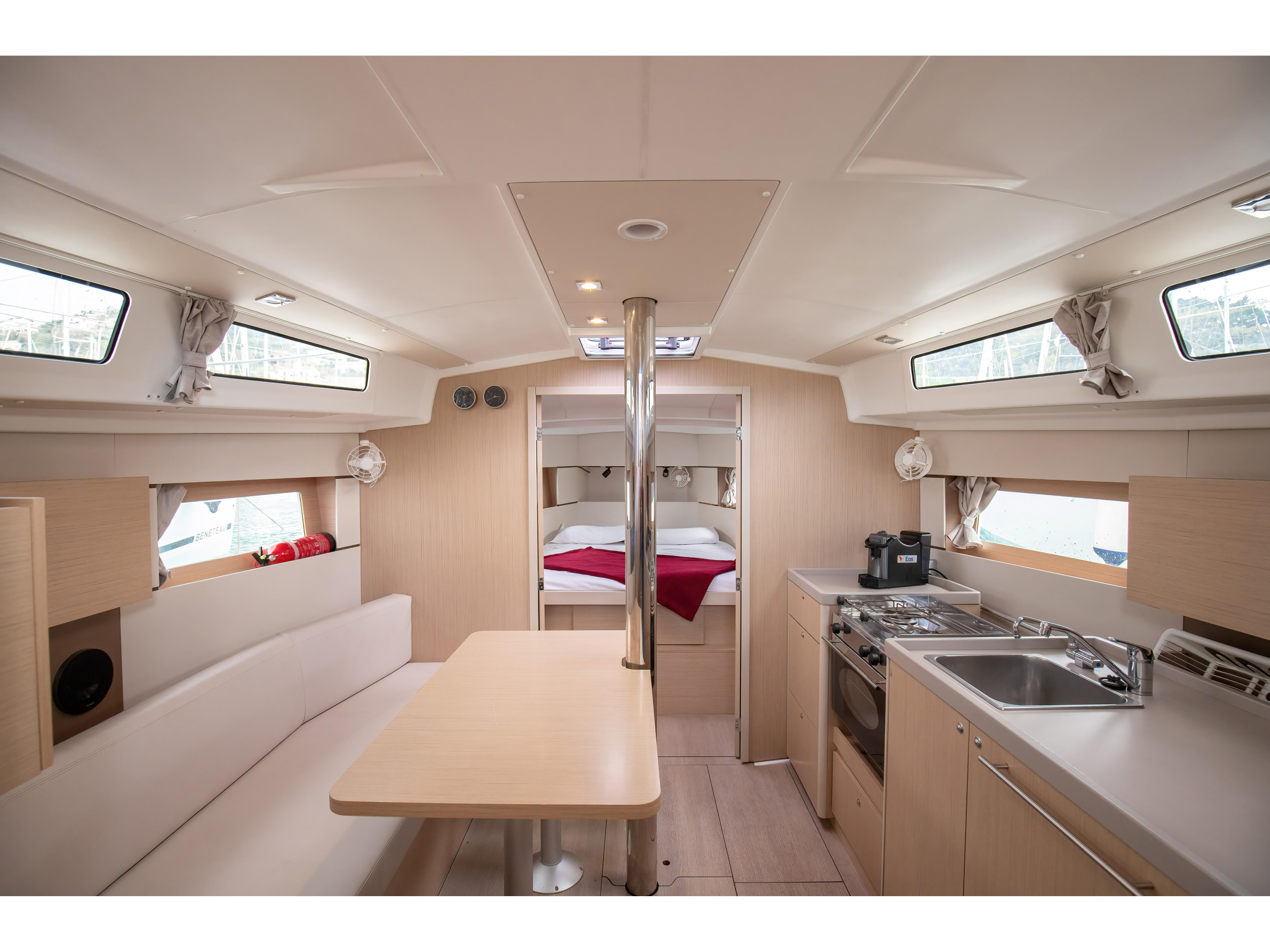 Oceanis 38.1 — photo 26
