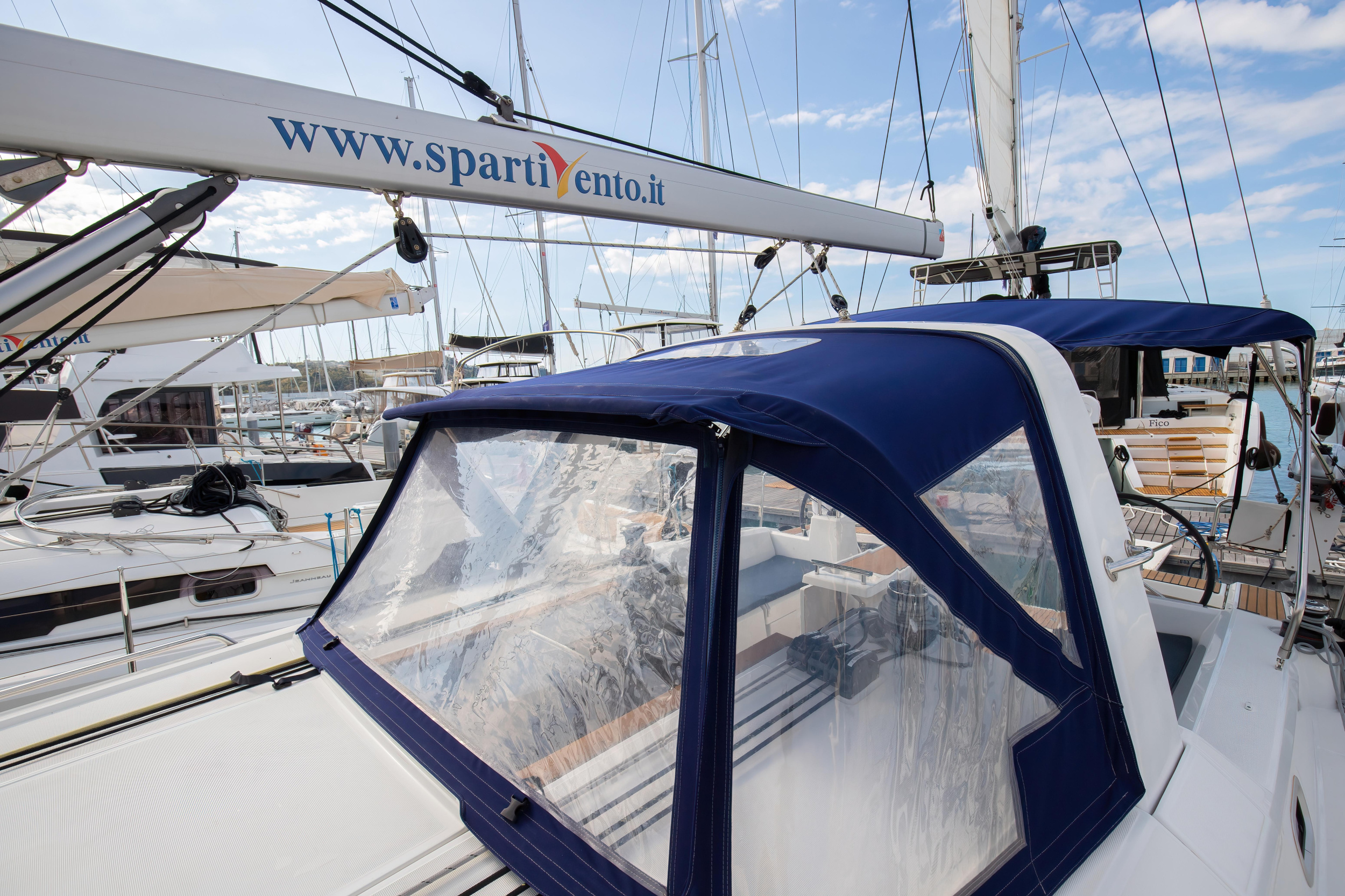 Oceanis 38.1 — photo 10