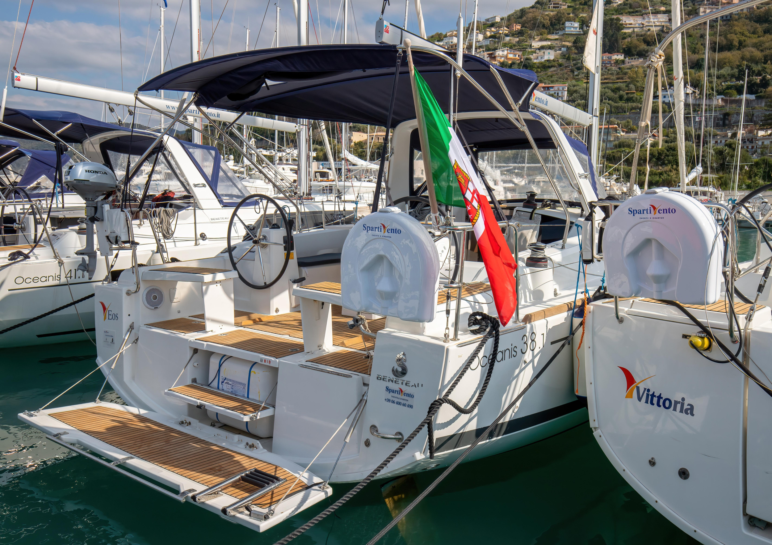 Oceanis 38.1 — photo 14