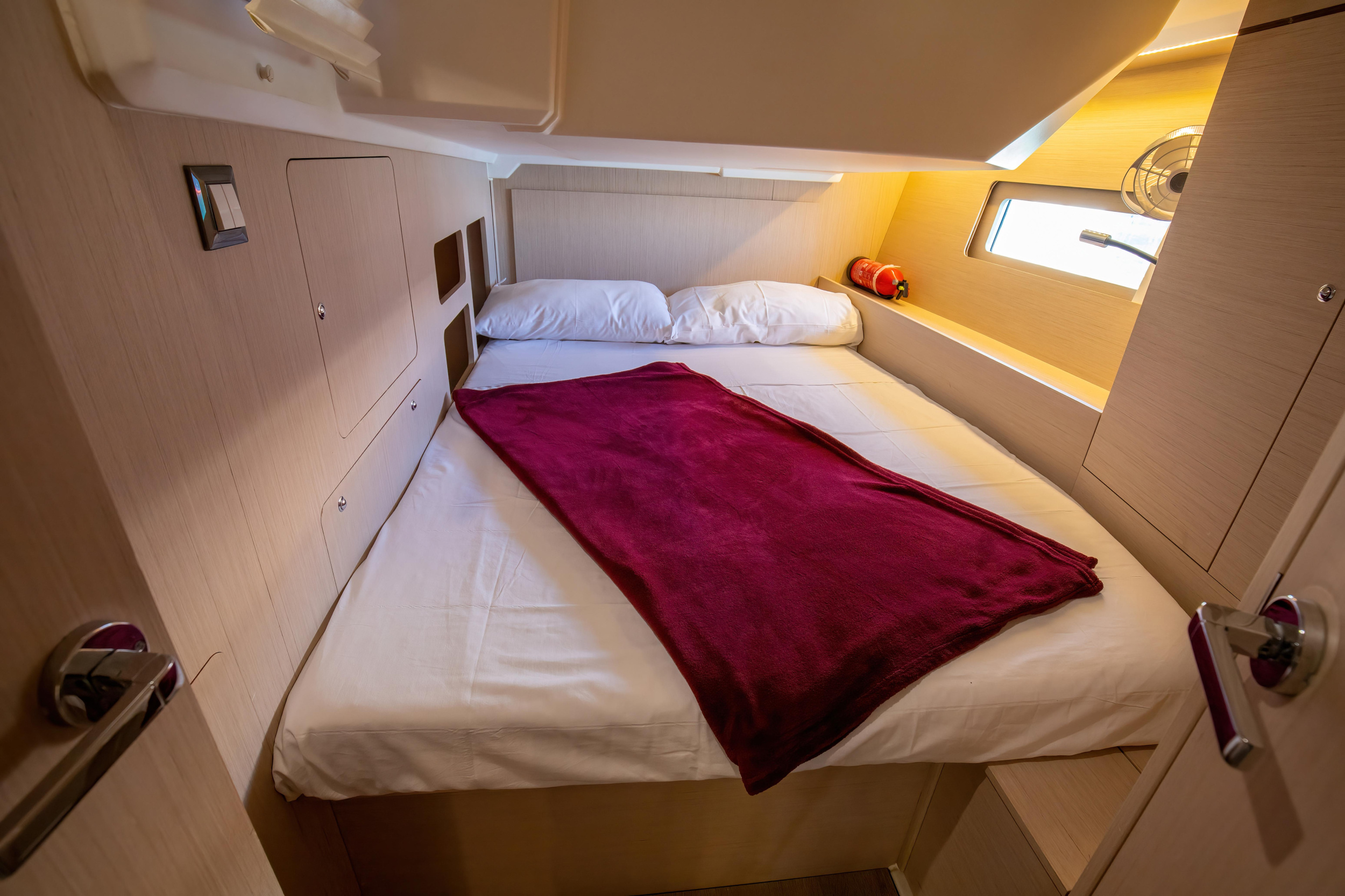 Oceanis 46.1 (5 cab) — photo 25
