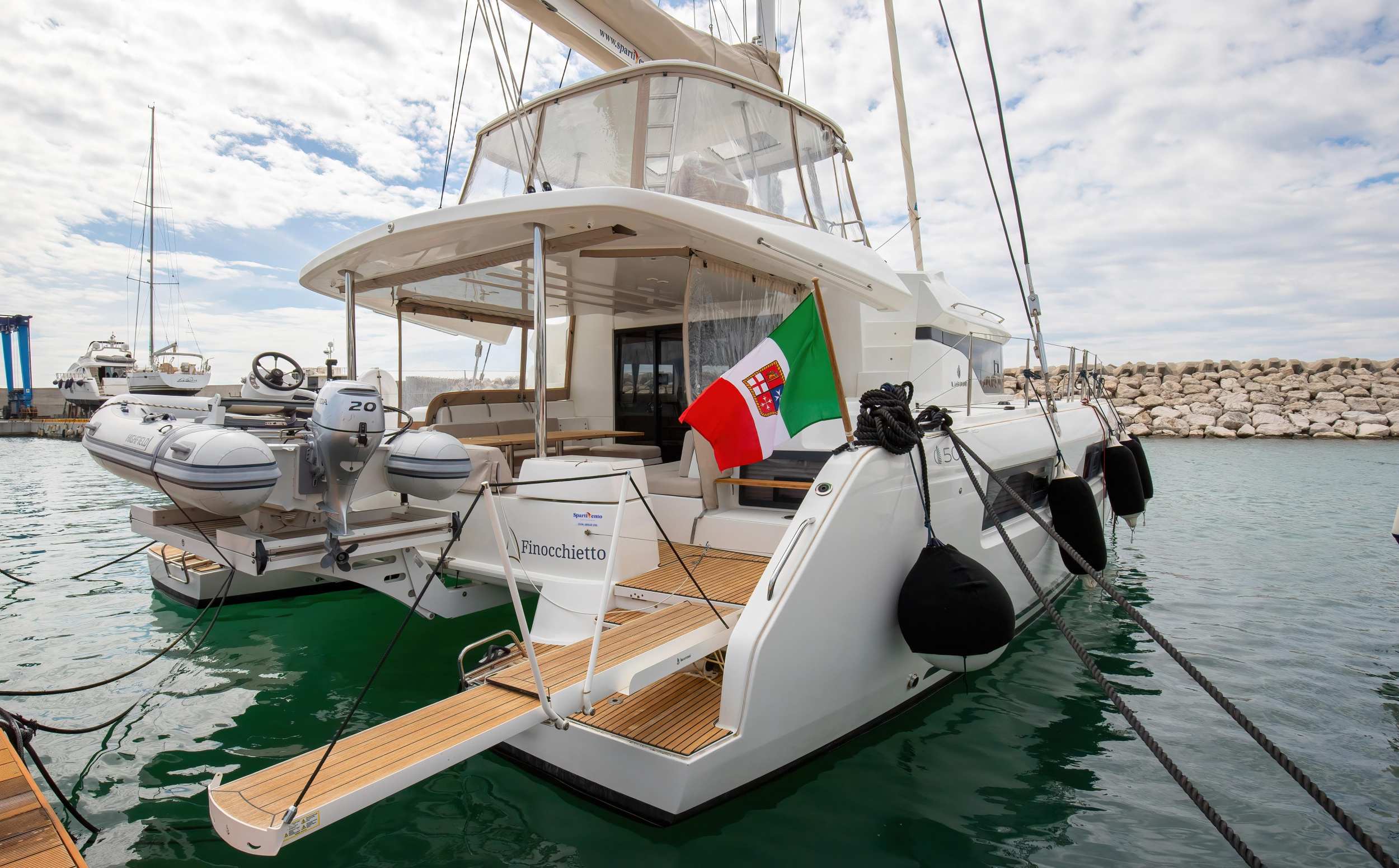 Lagoon 50 (6 cab) — photo 18