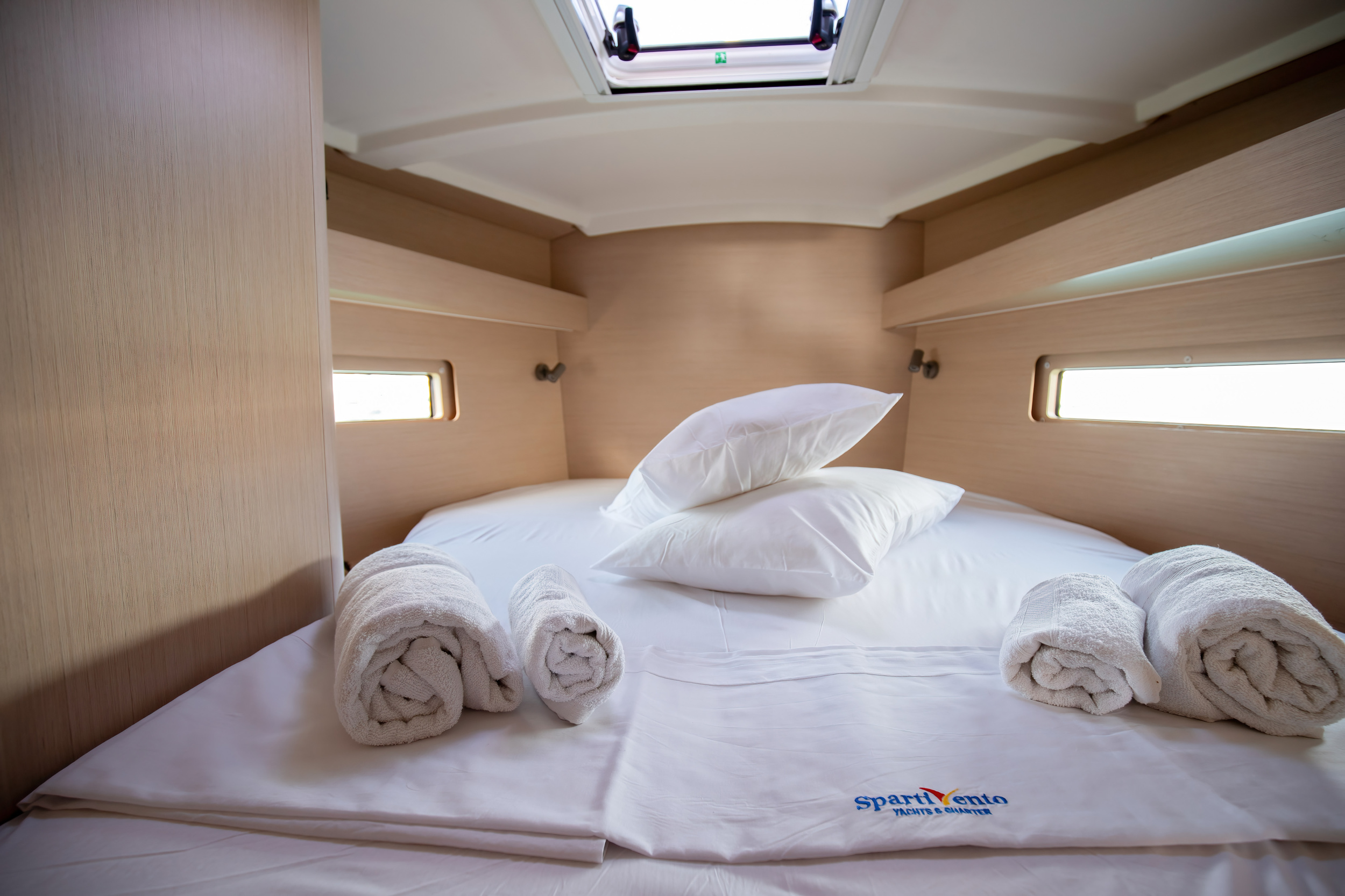Oceanis 40.1 — photo 28
