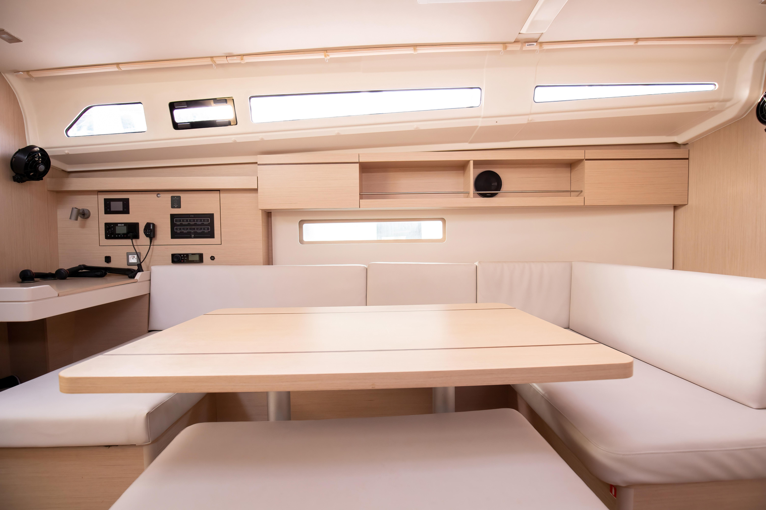 Oceanis 40.1 — photo 25