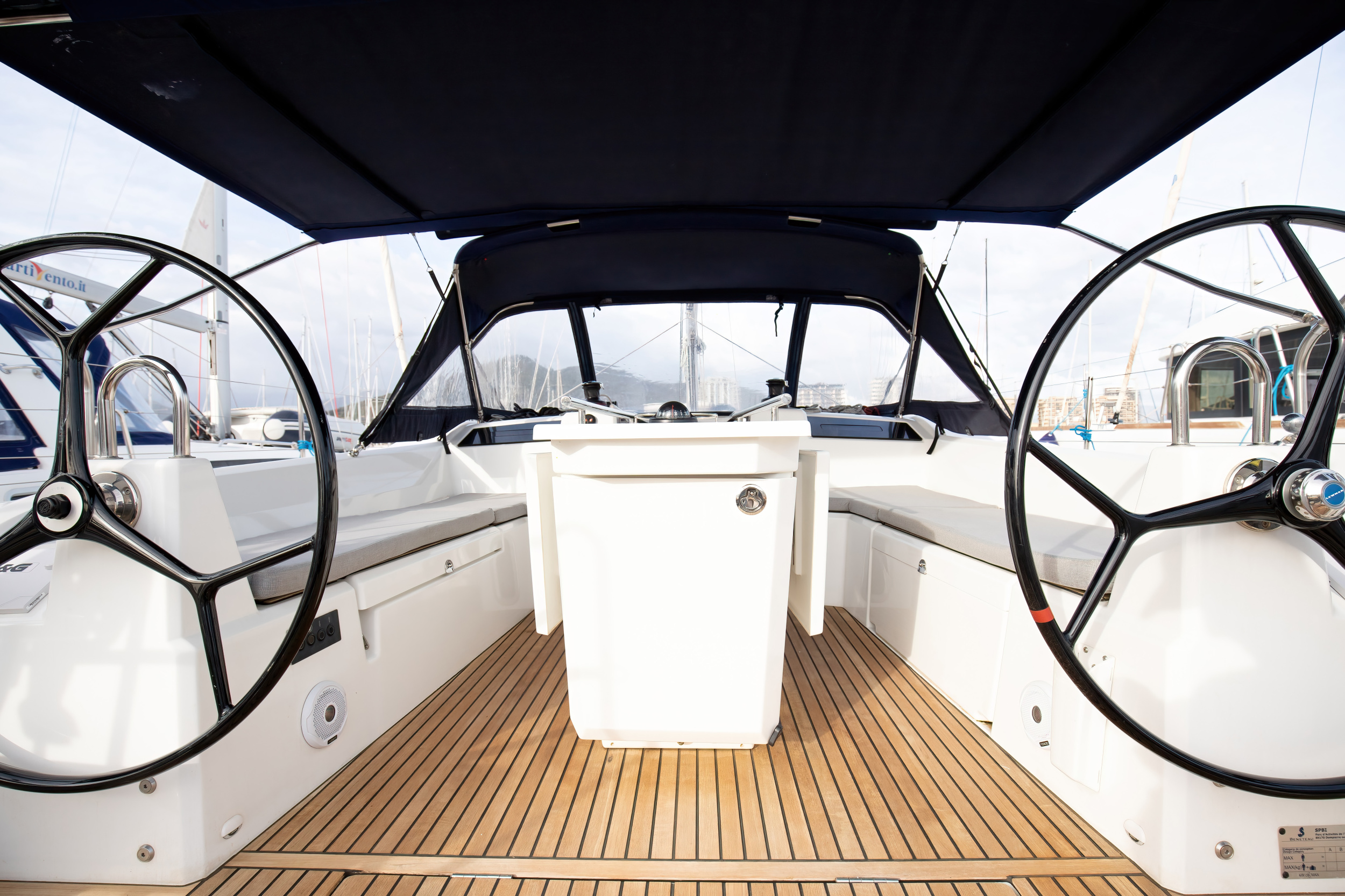 Oceanis 40.1 — photo 2