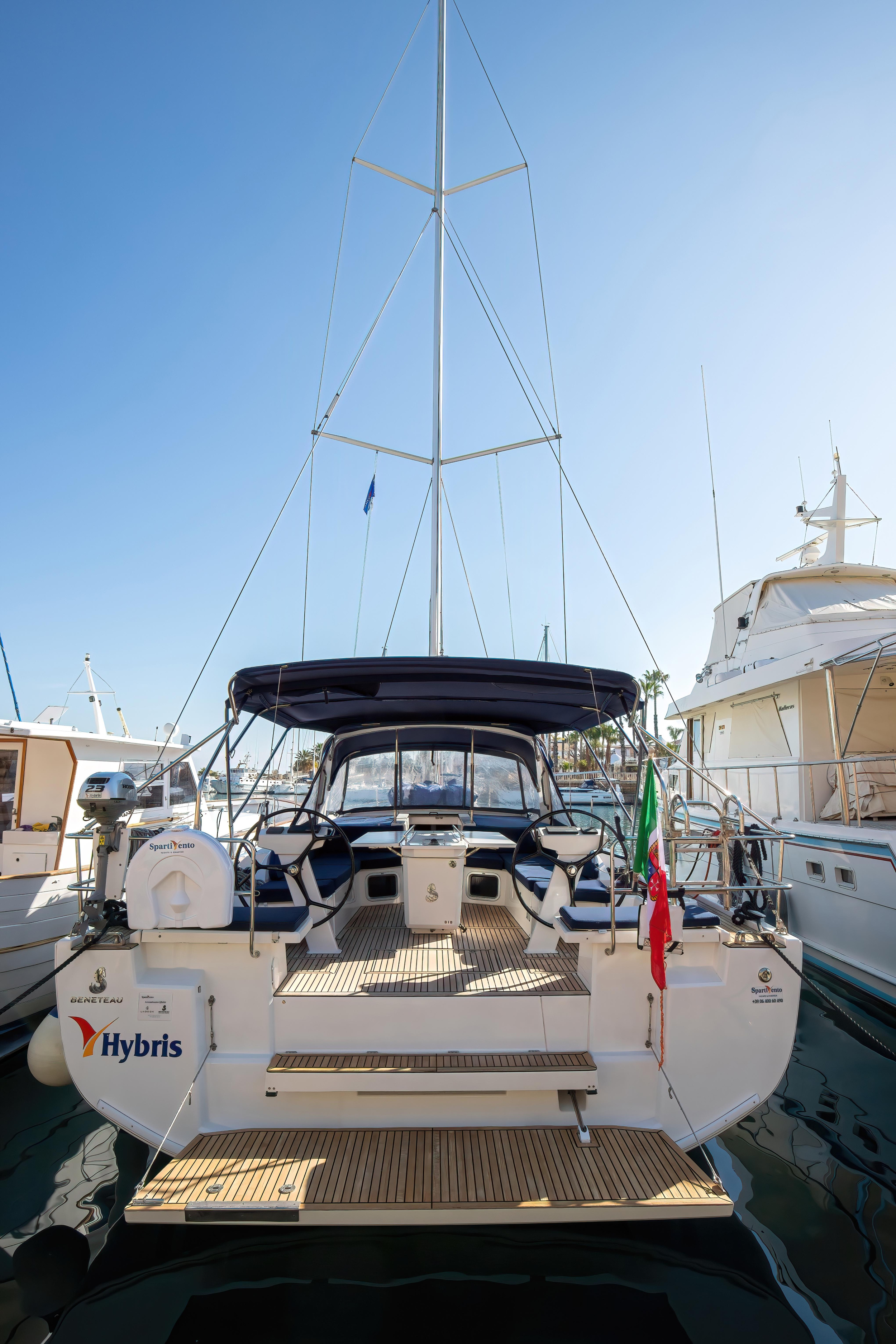 Oceanis 51.1 — photo 11