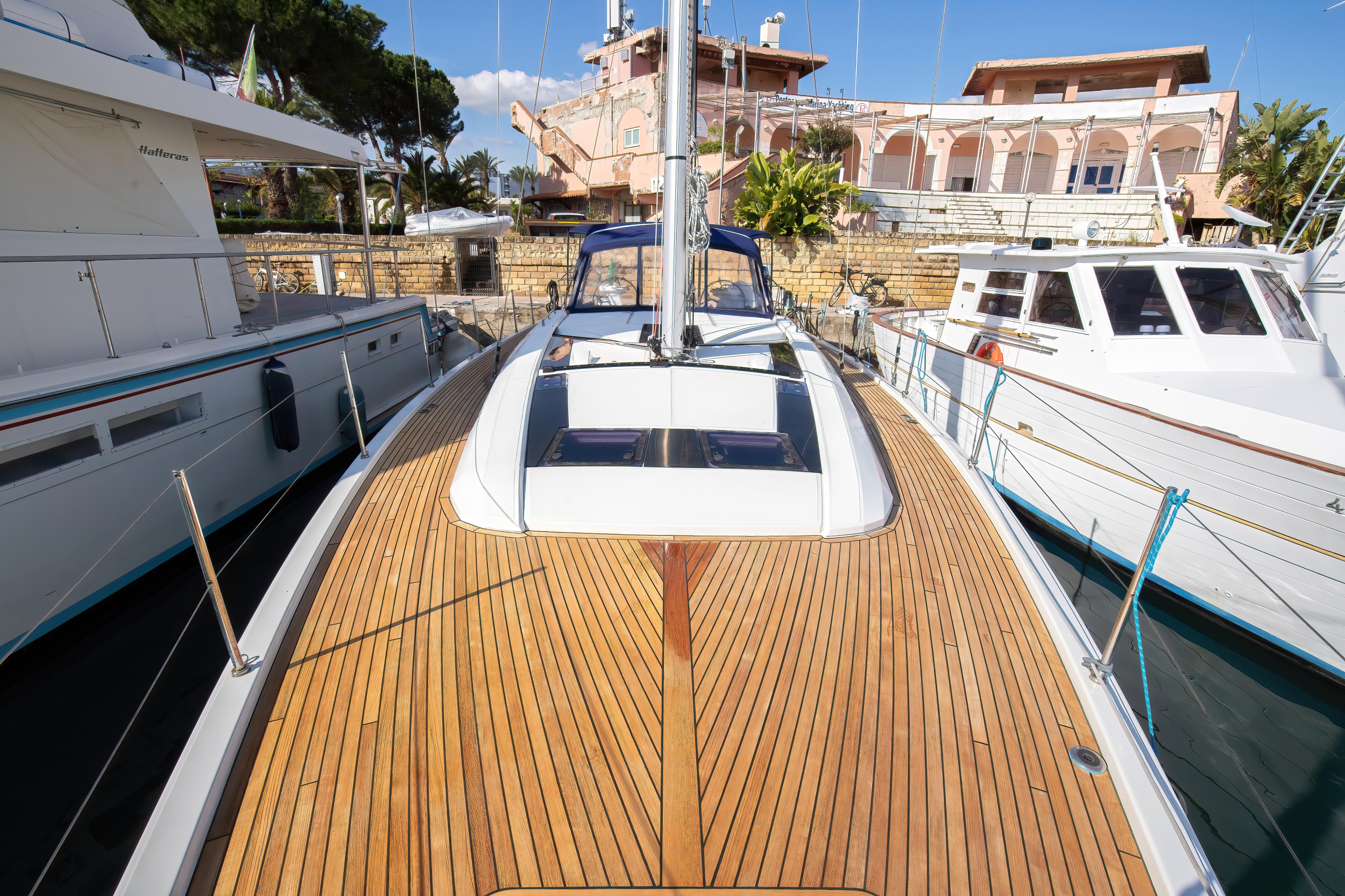 Oceanis 51.1 — photo 25