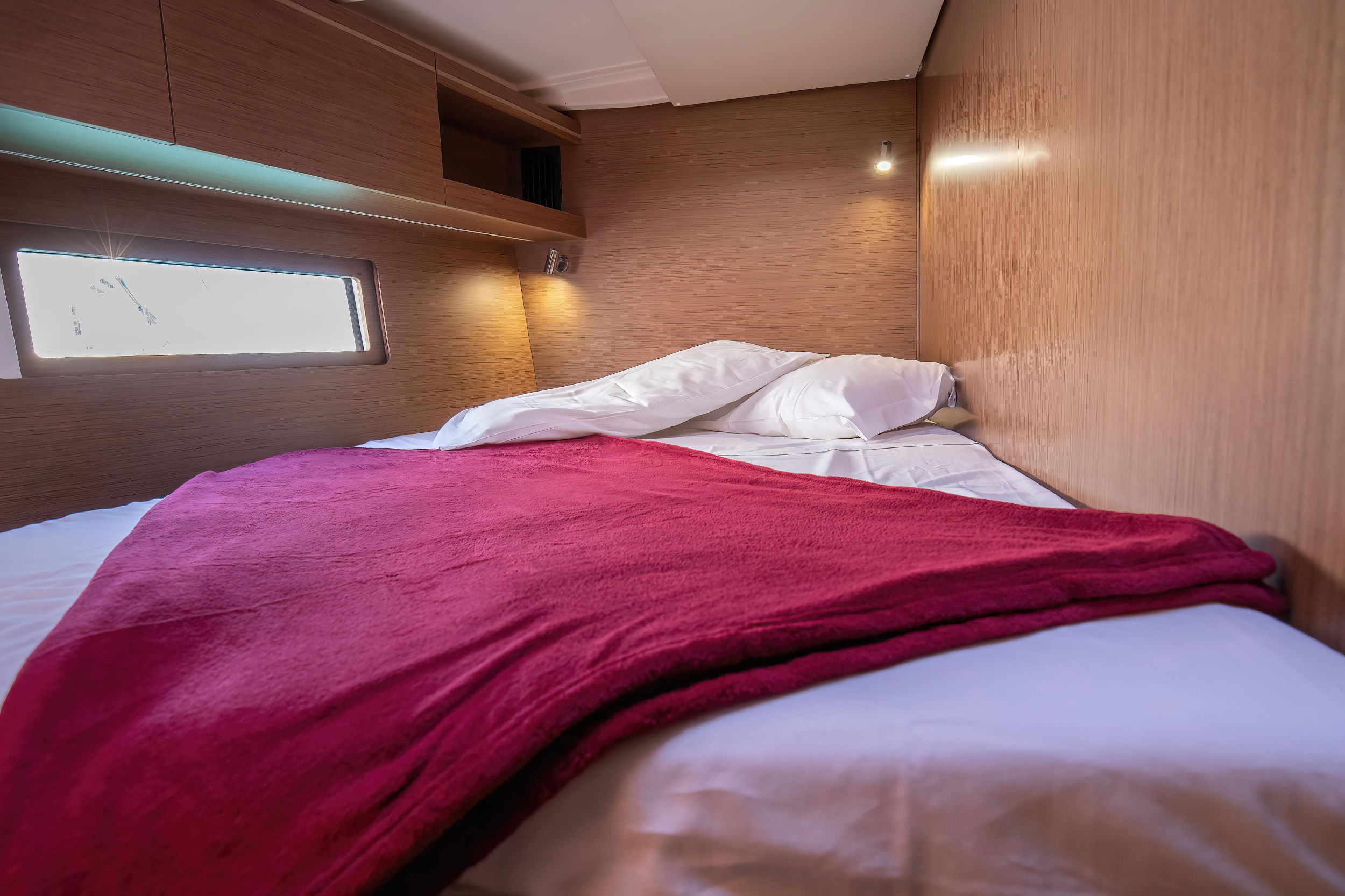 Oceanis 51.1 — photo 23