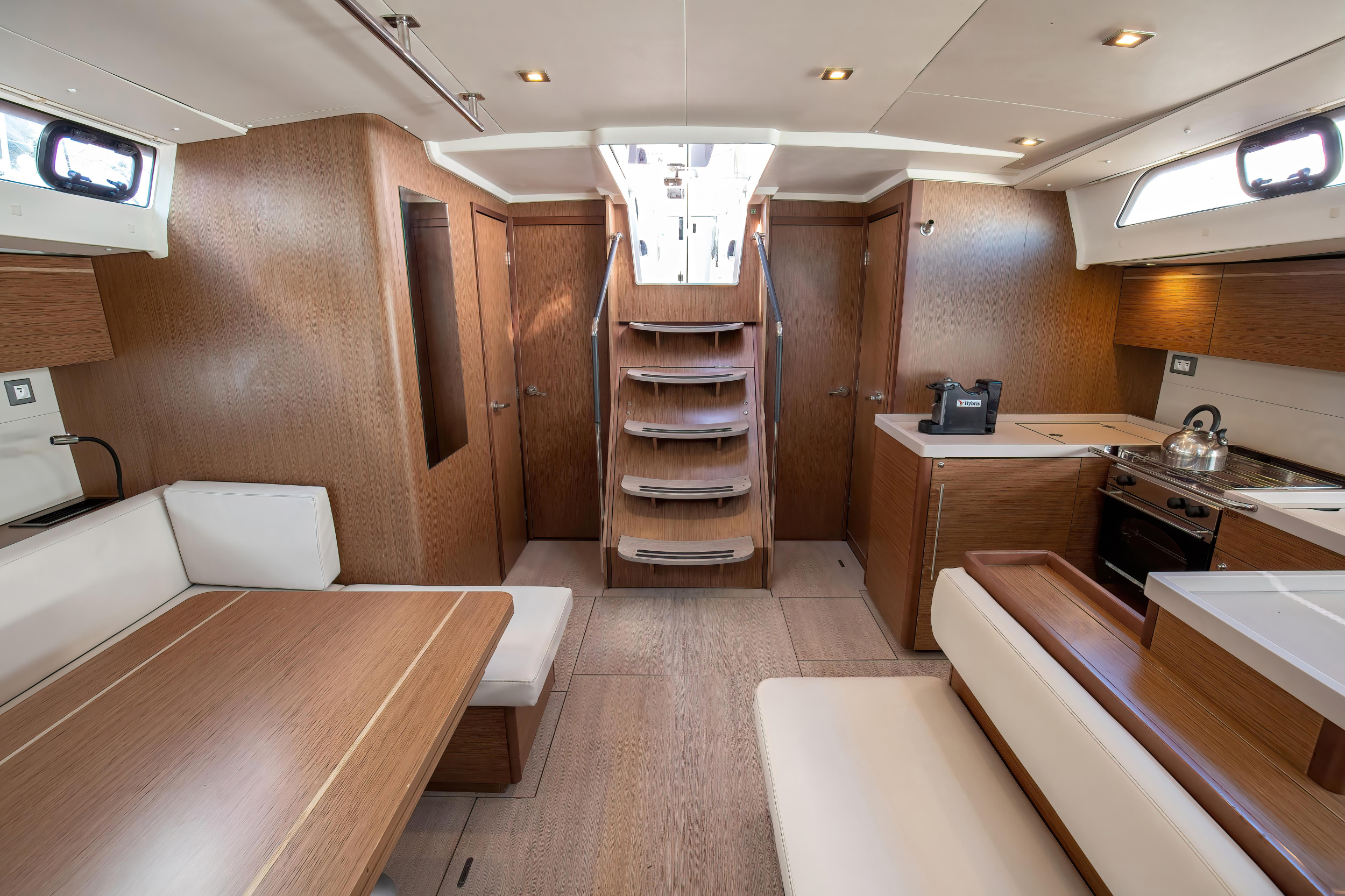 Oceanis 51.1 — photo 28