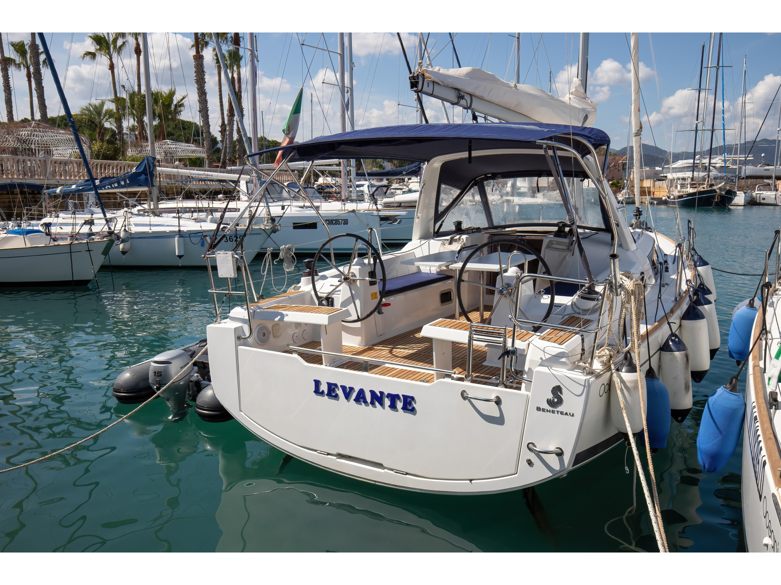 Oceanis 35.1 — photo 1
