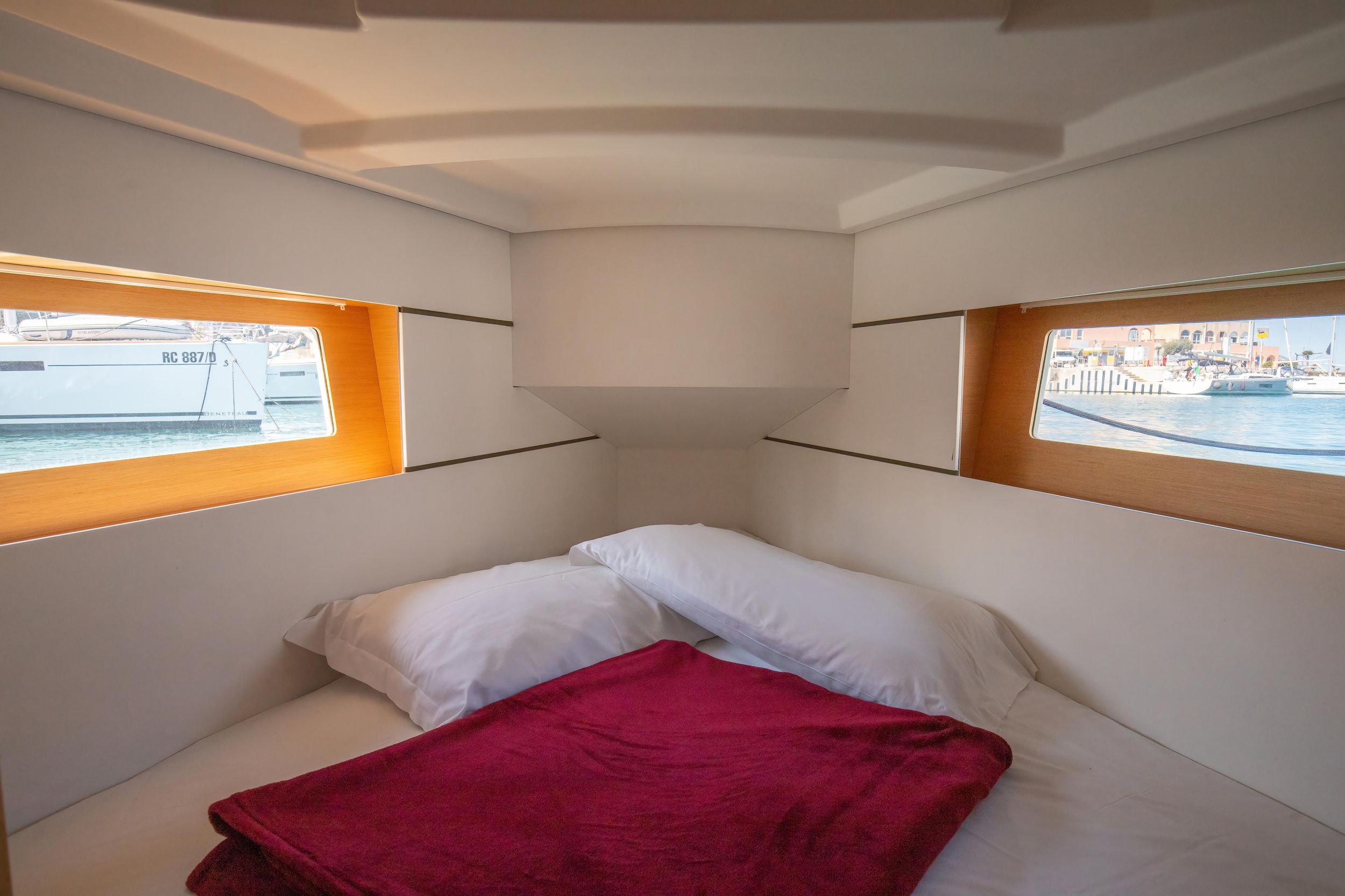 Oceanis 35.1 — photo 22
