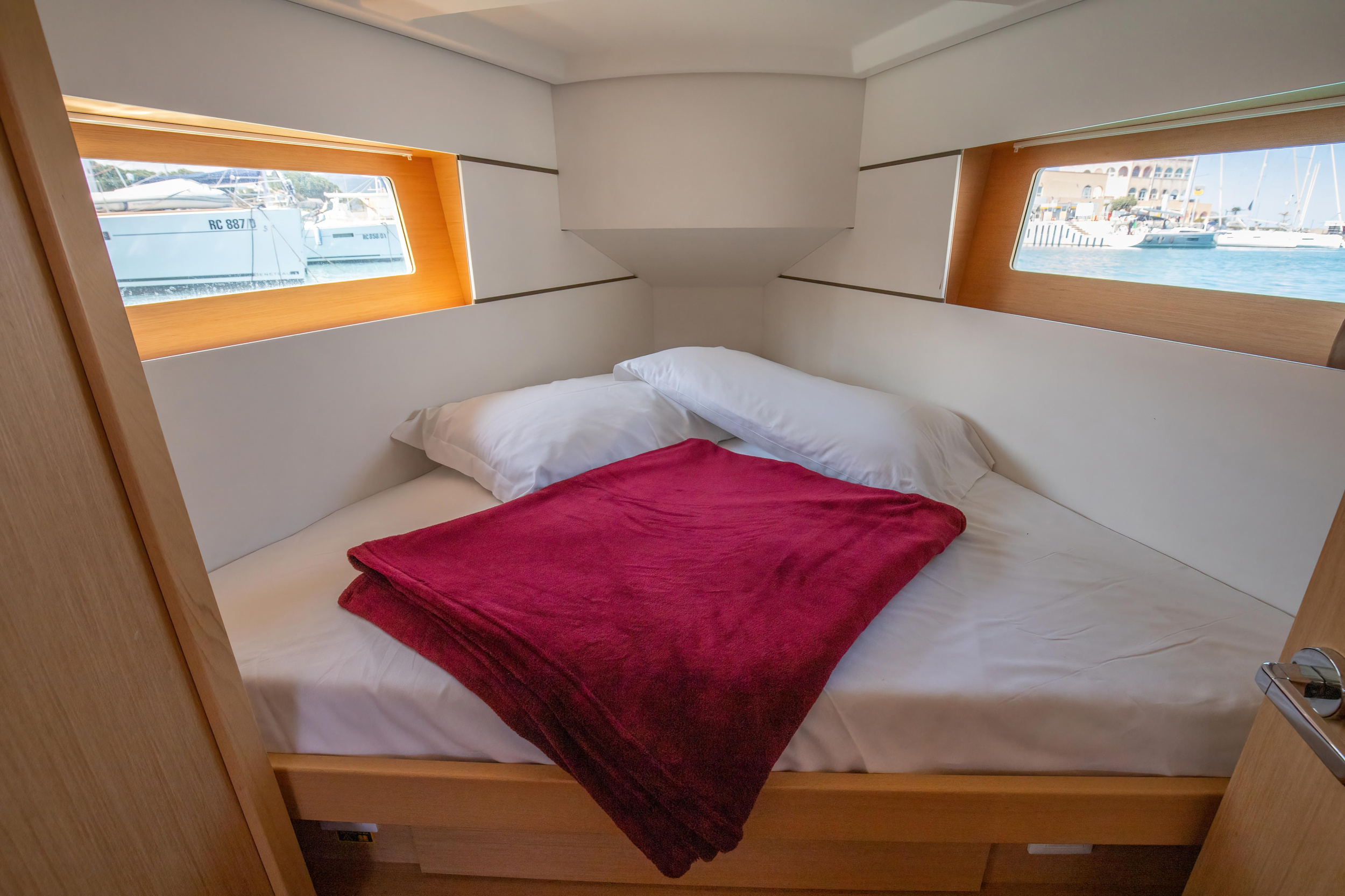 Oceanis 35.1 — photo 18