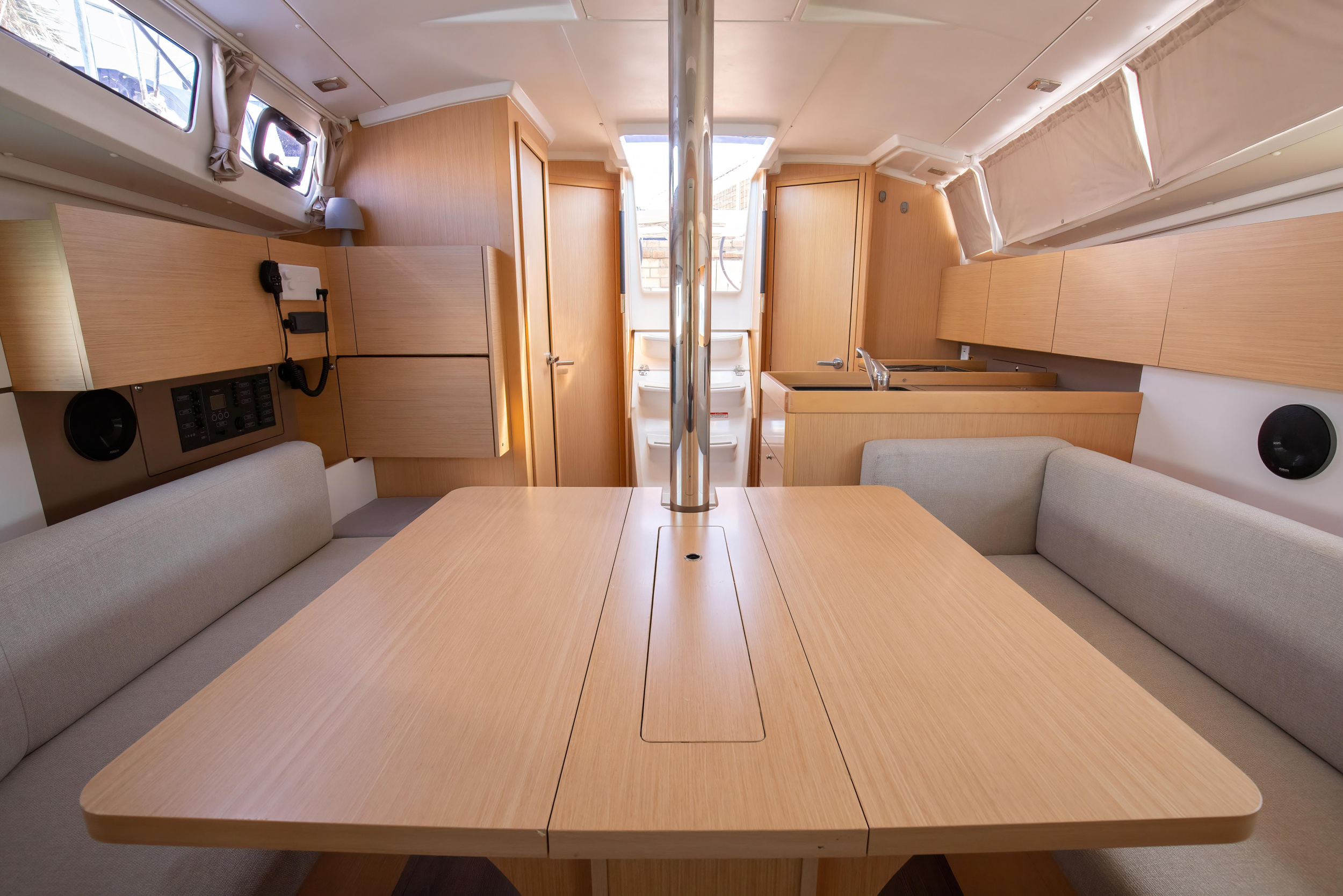 Oceanis 35.1 — photo 5