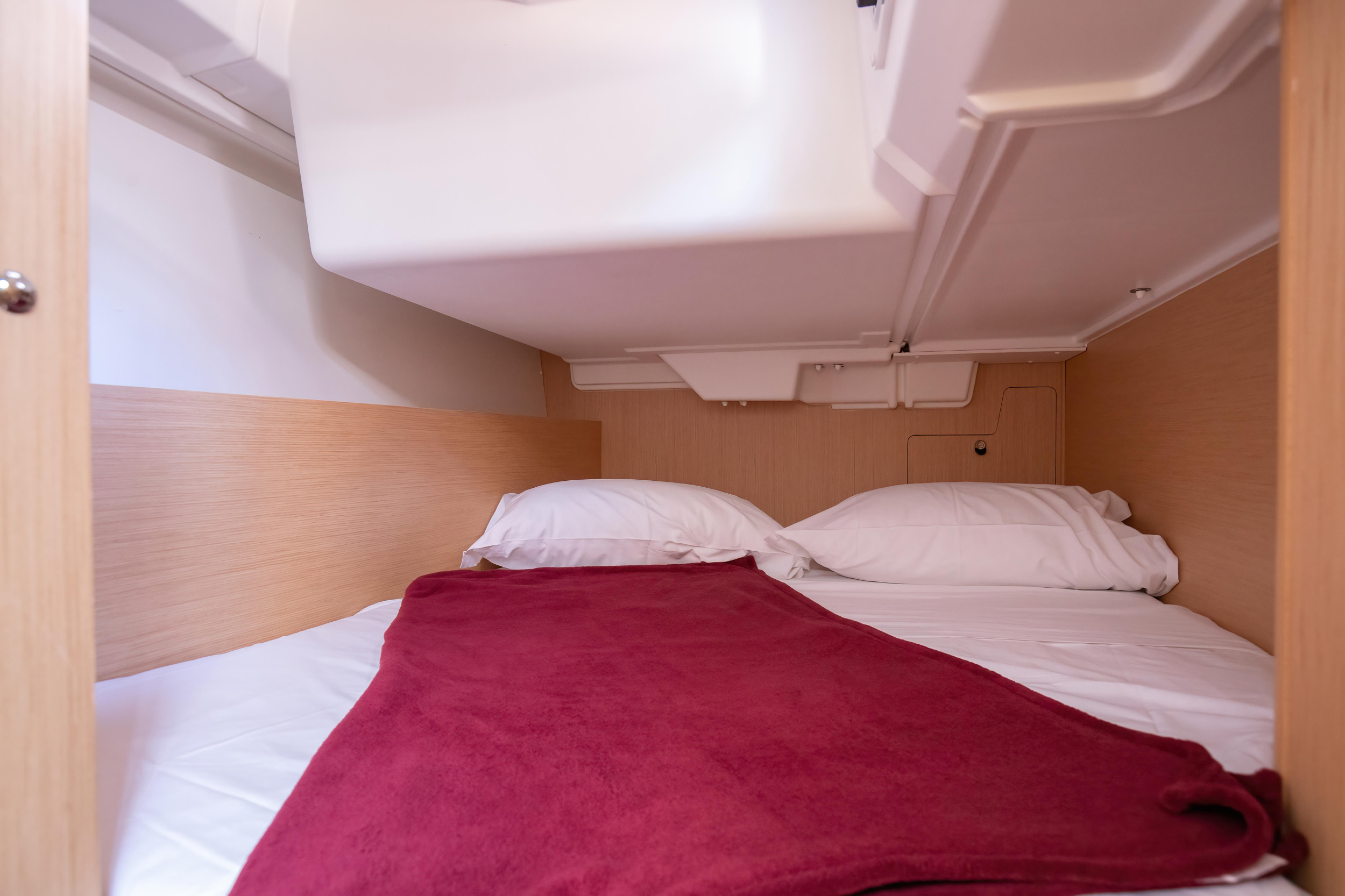 Oceanis 35.1 — photo 9