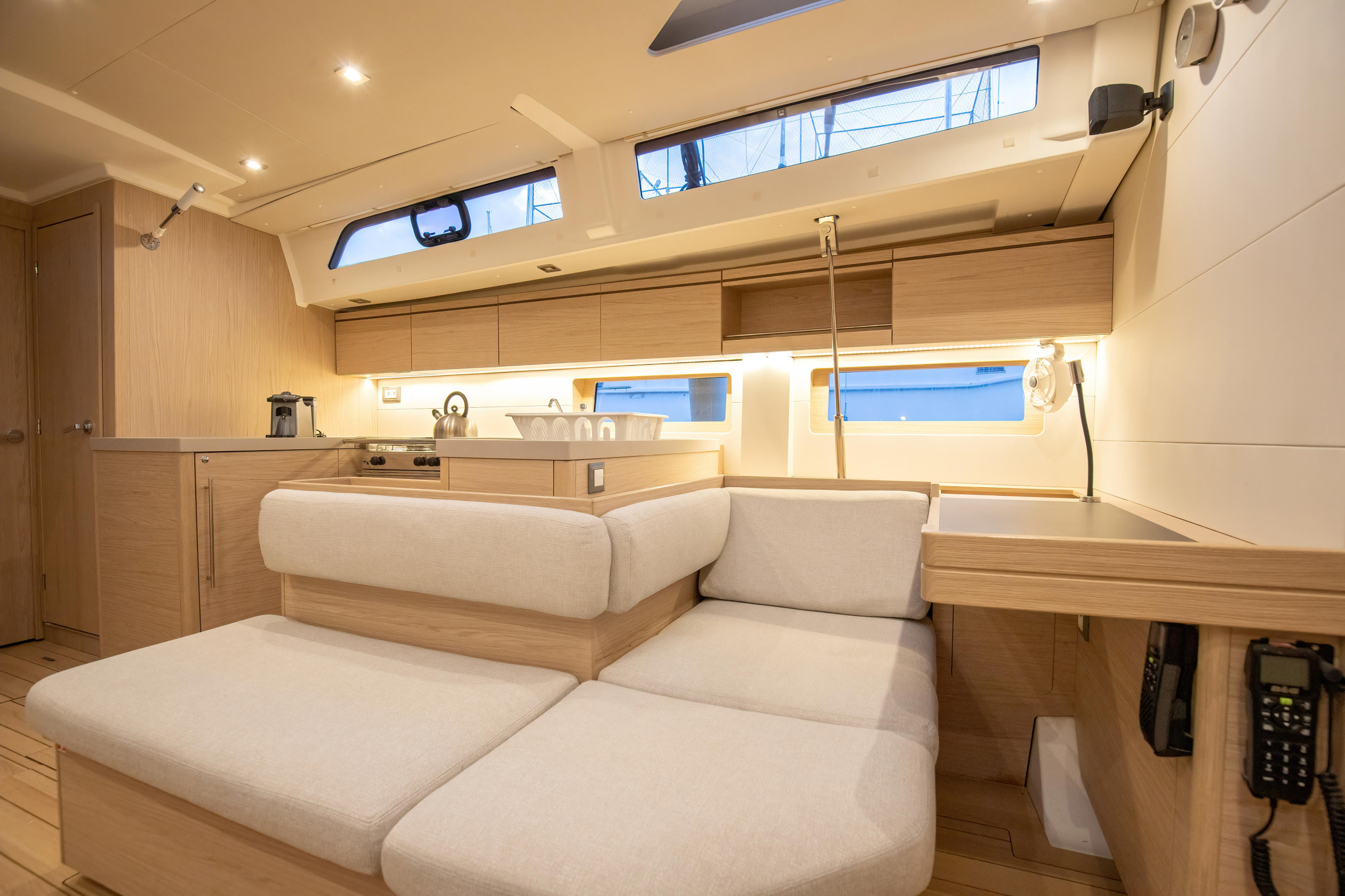 Oceanis 51.1 (4 cab) — photo 23