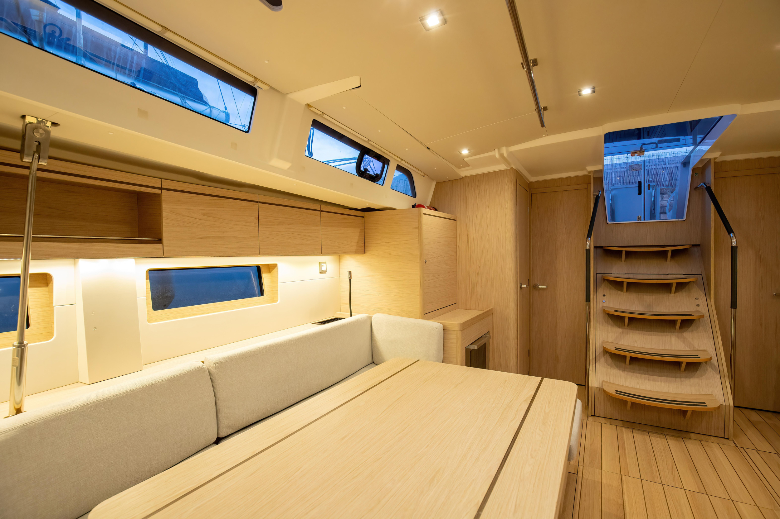 Oceanis 51.1 (4 cab) — photo 4