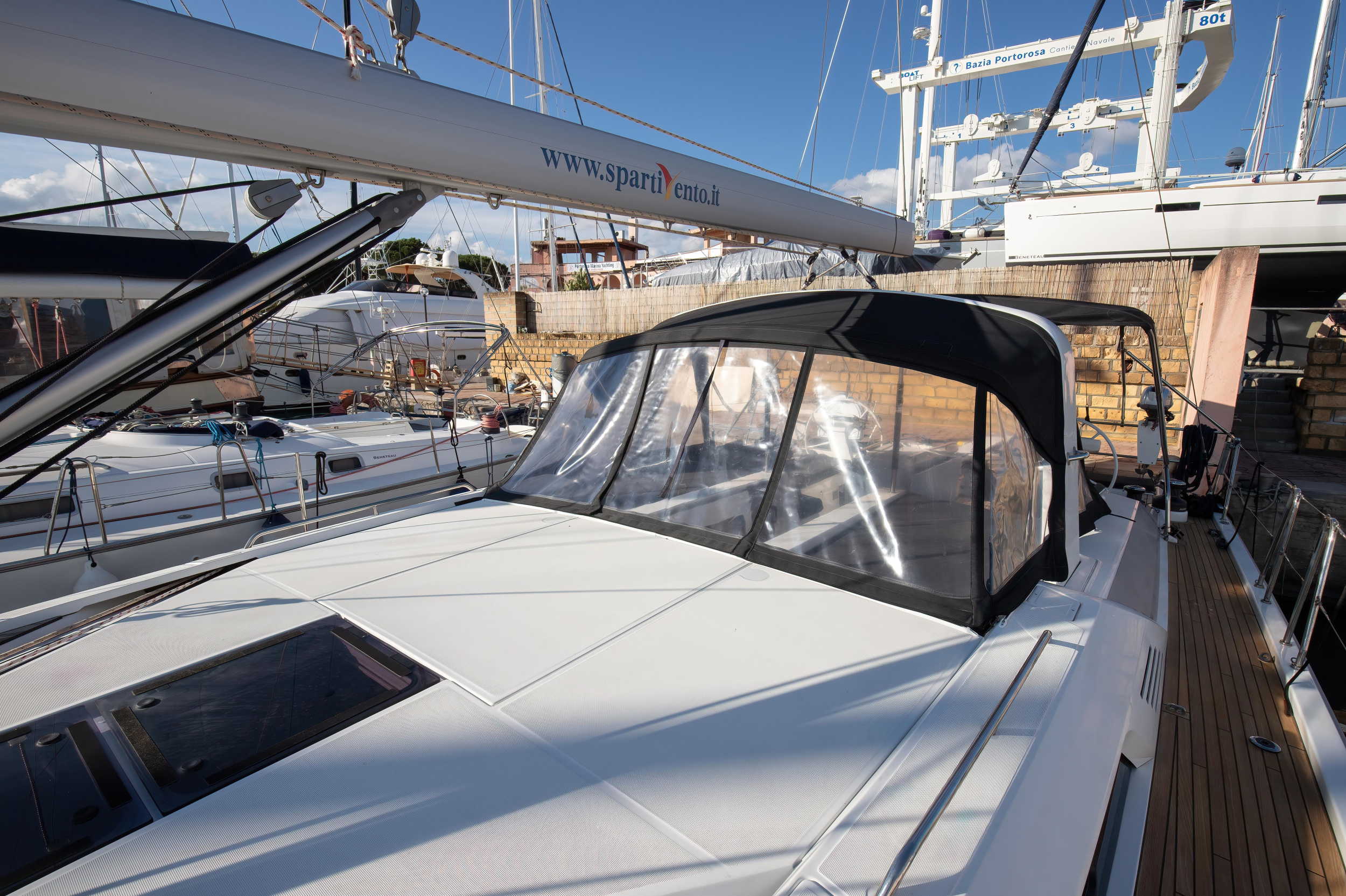 Oceanis 51.1 (4 cab) — photo 24