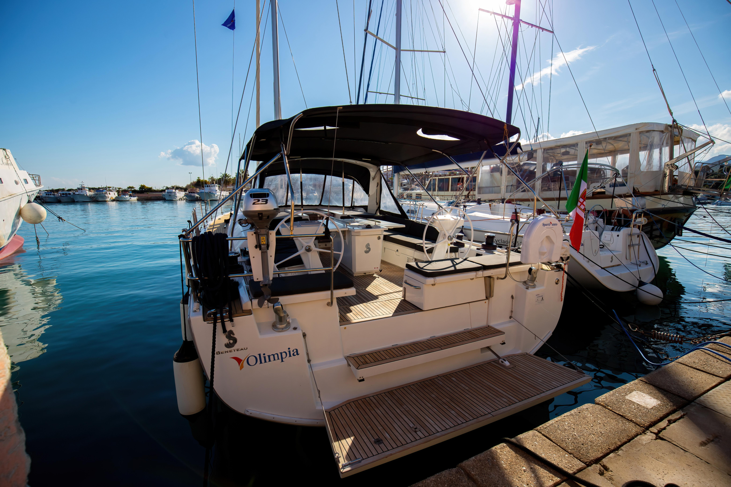 Oceanis 51.1 (4 cab) — photo 30