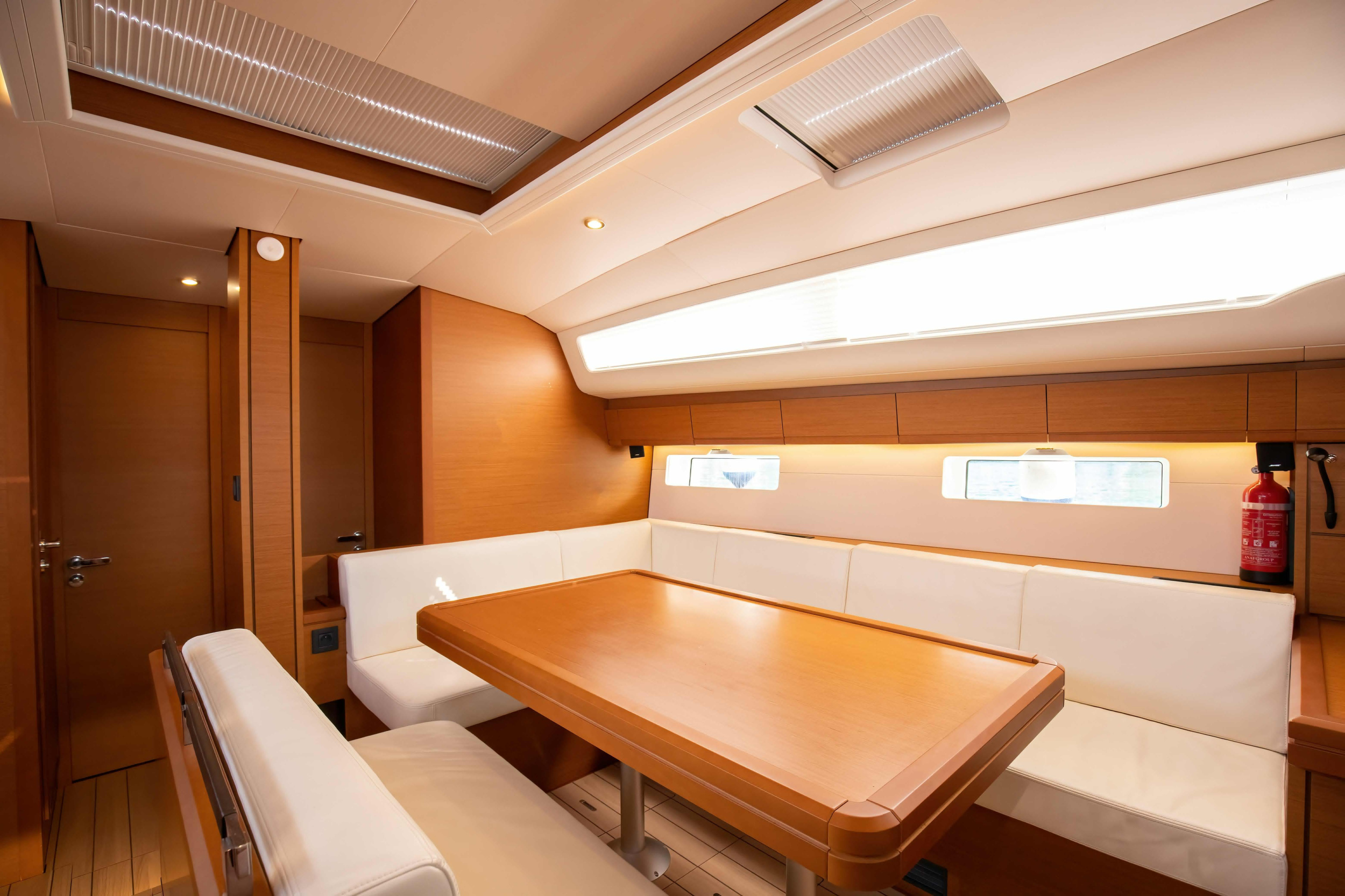 Jeanneau 54 - 5cab — photo 25
