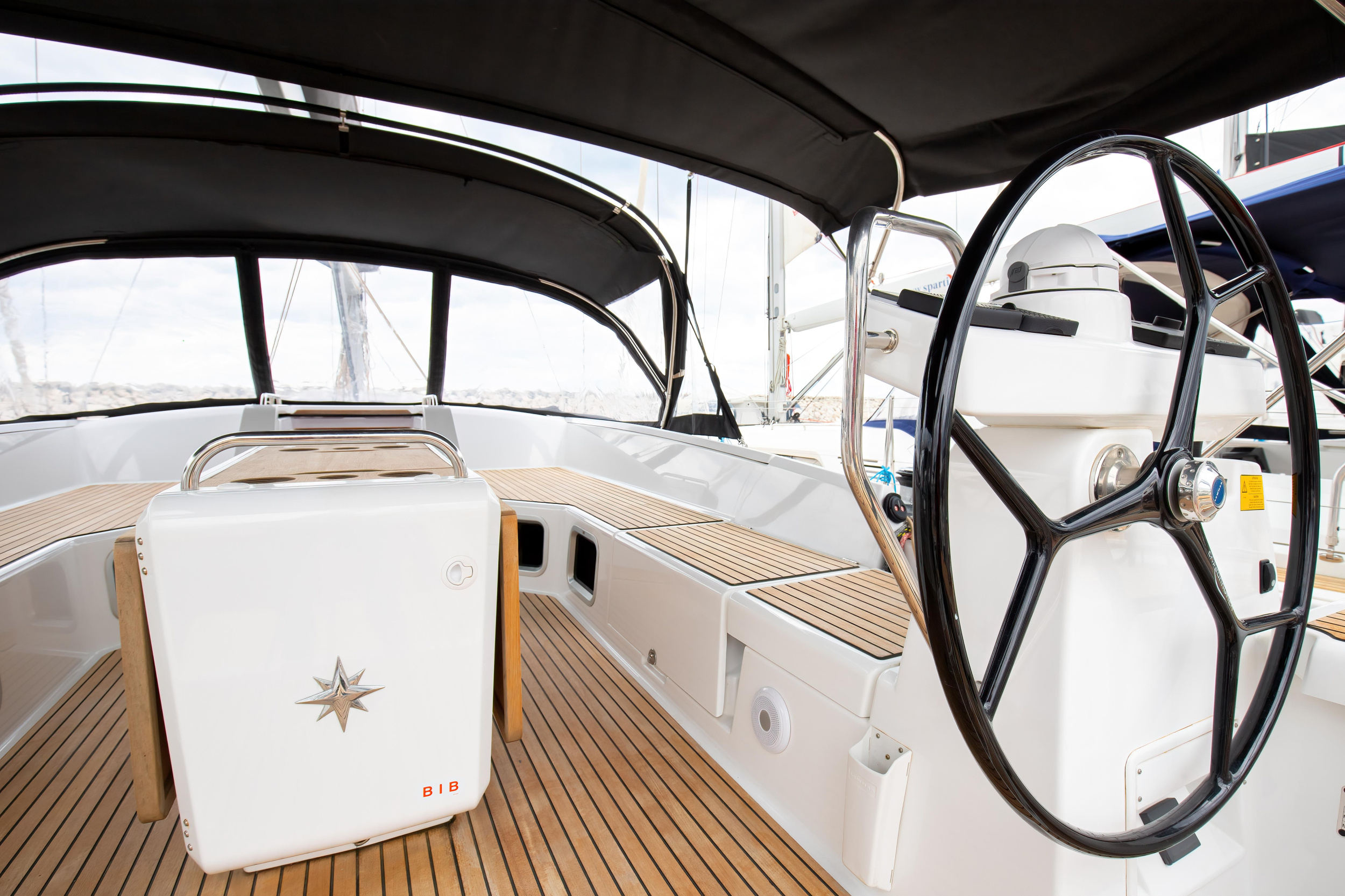 Jeanneau 54 - 5cab — photo 10