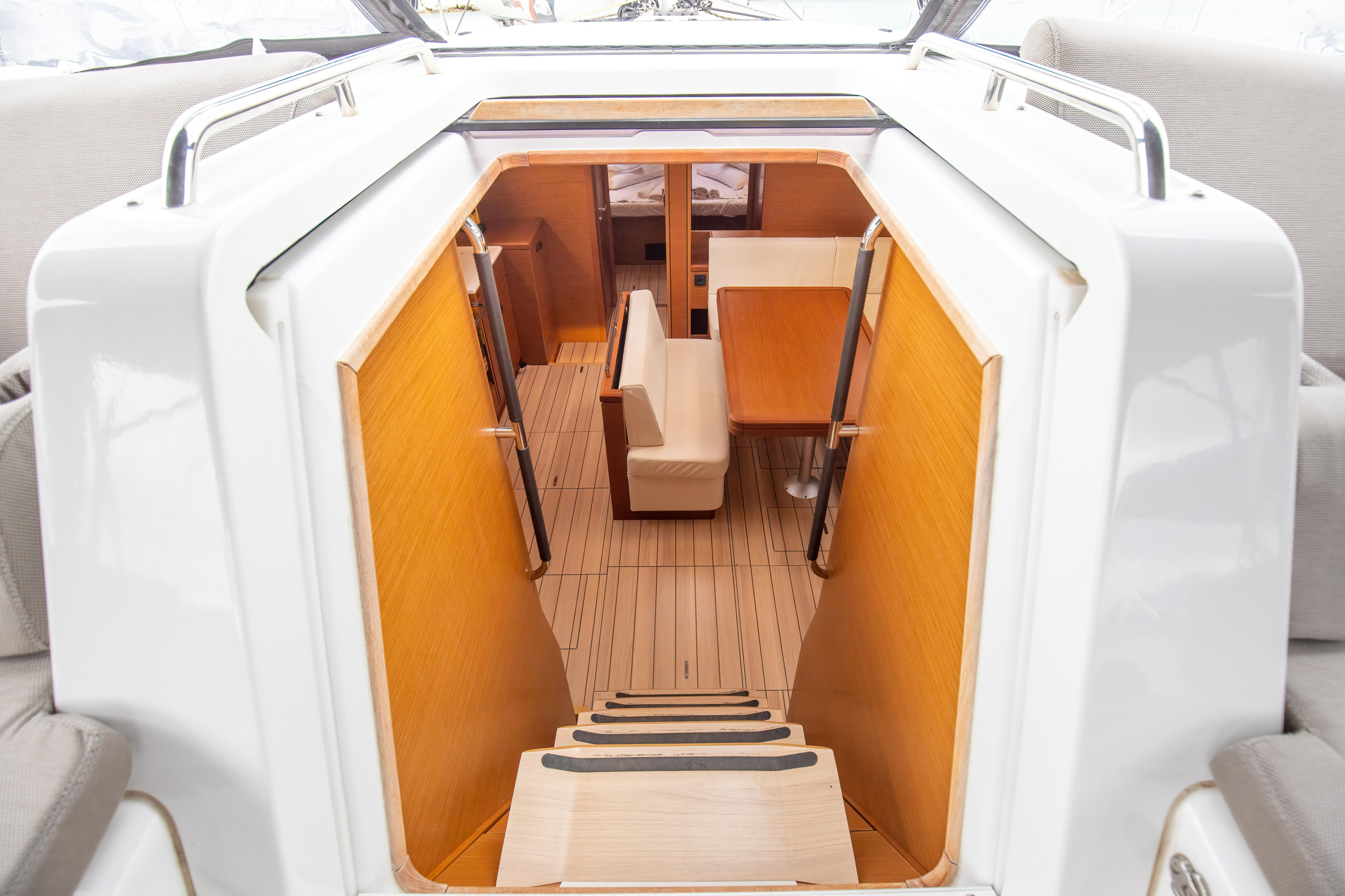 Jeanneau 54 - 5cab — photo 23