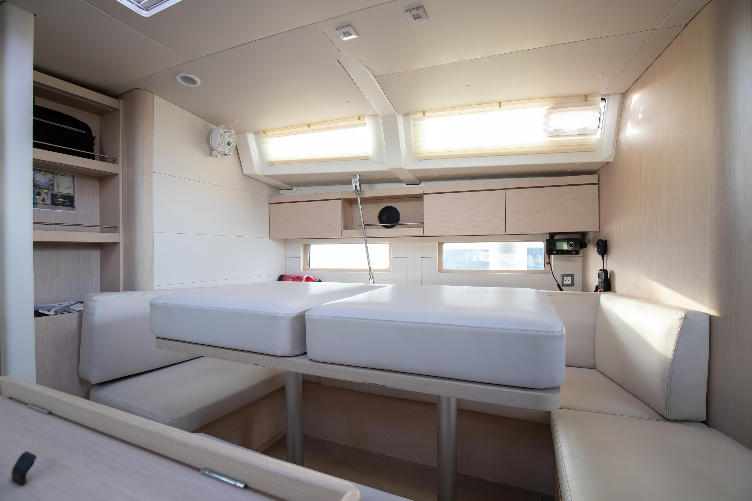 Oceanis 46.1 (bunk cab) — photo 24