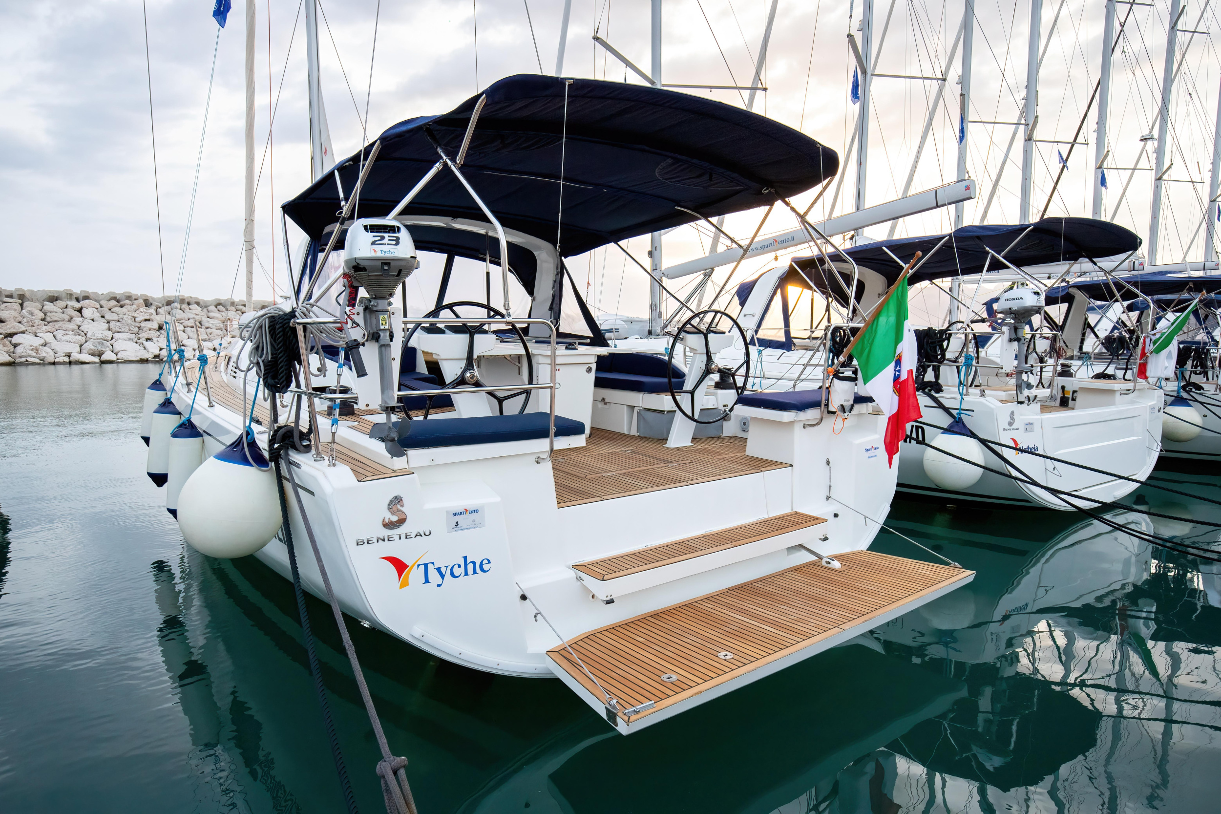 Oceanis 46.1 (bunk cab) — photo 26