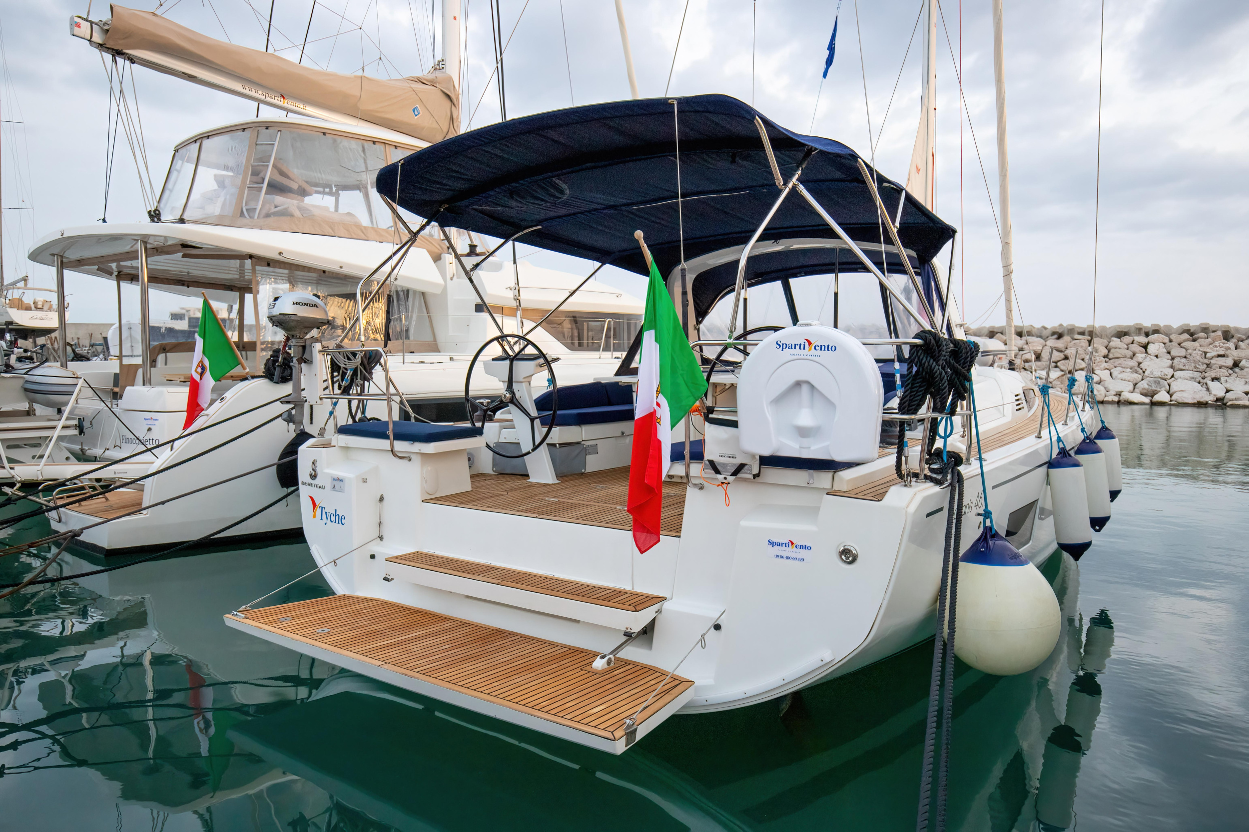 Oceanis 46.1 (bunk cab) — photo 30