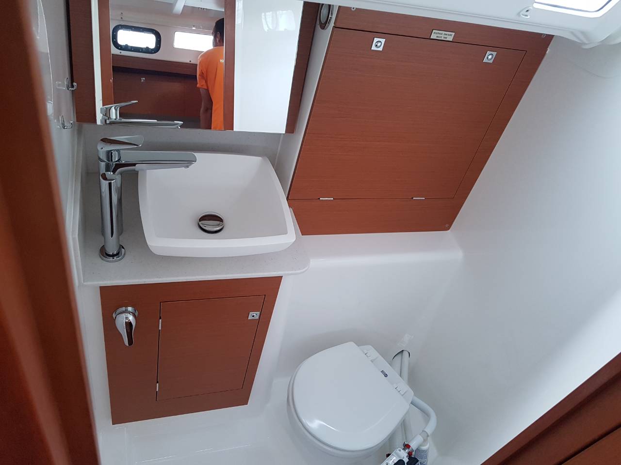 Dufour 360 Grand Large — photo 4