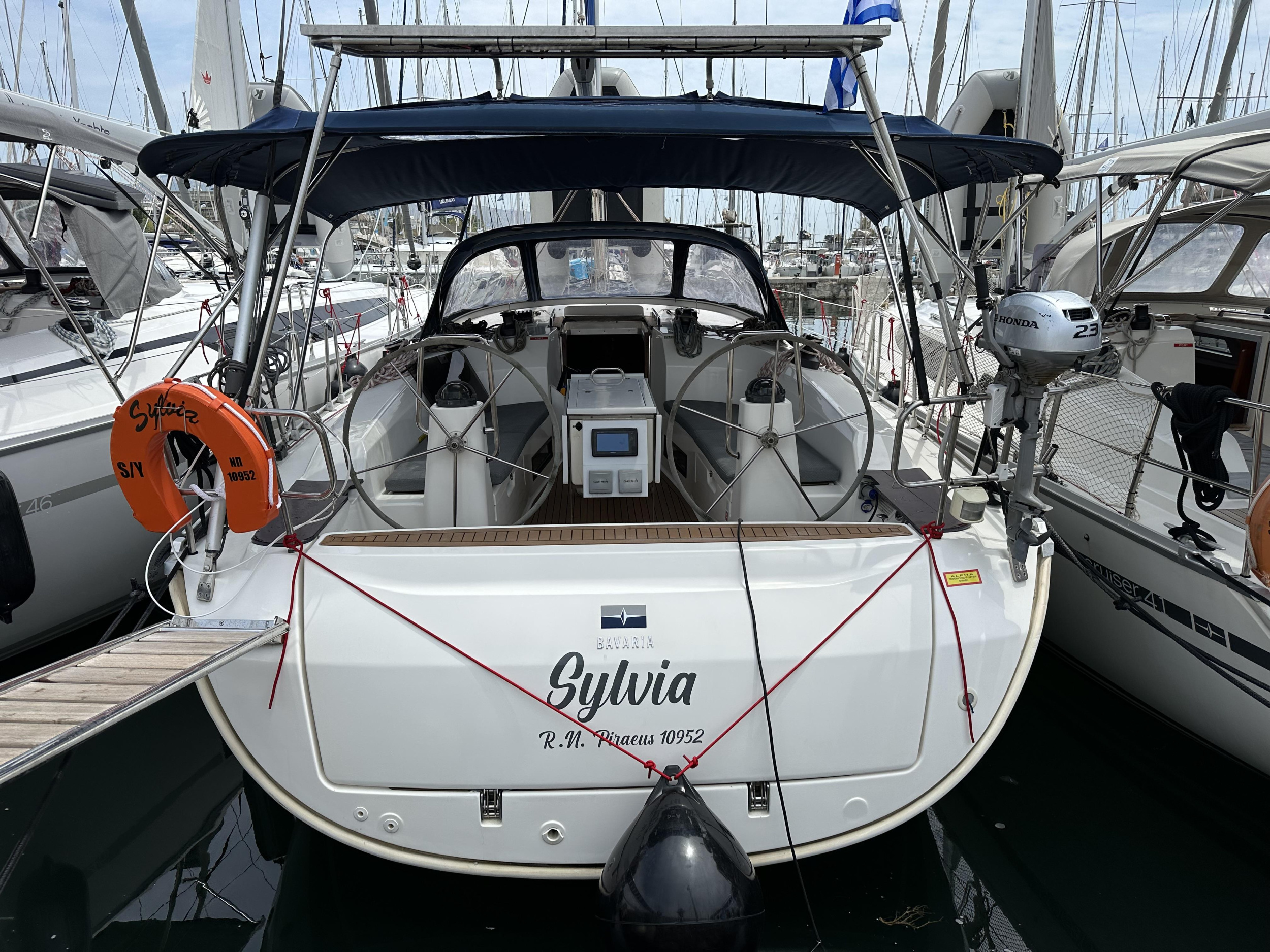 Bavaria Cruiser 40 Voyager — photo 1