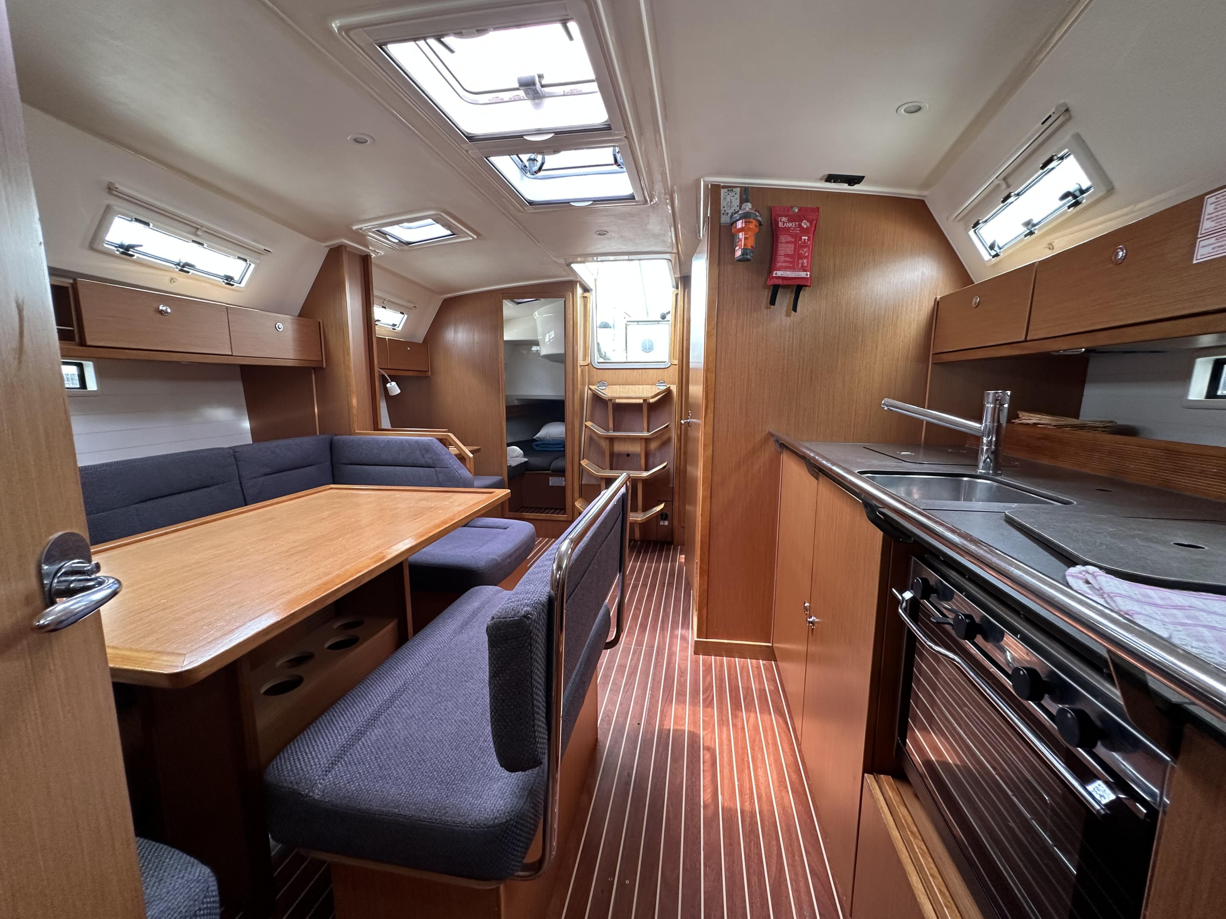 Bavaria Cruiser 40 Voyager — photo 5