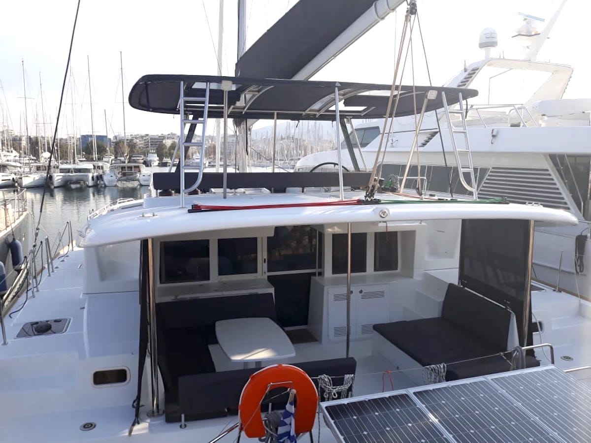 Lagoon 450F — photo 11