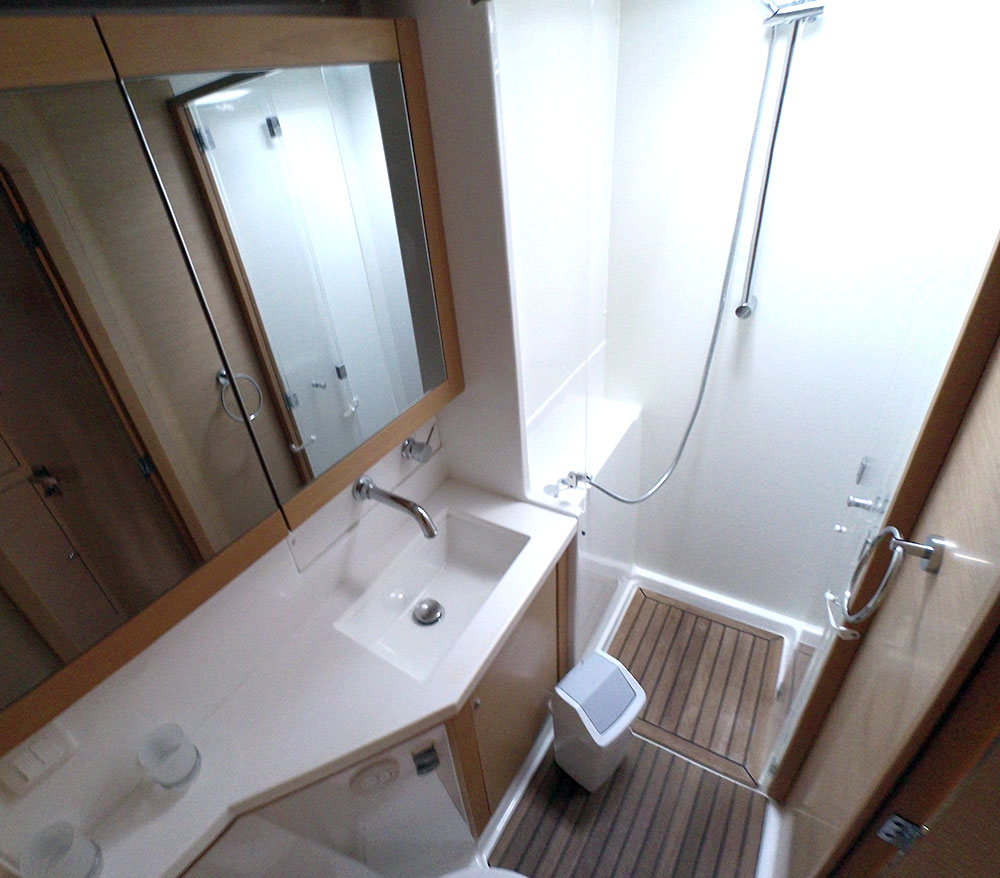 Lagoon 450 F — photo 15