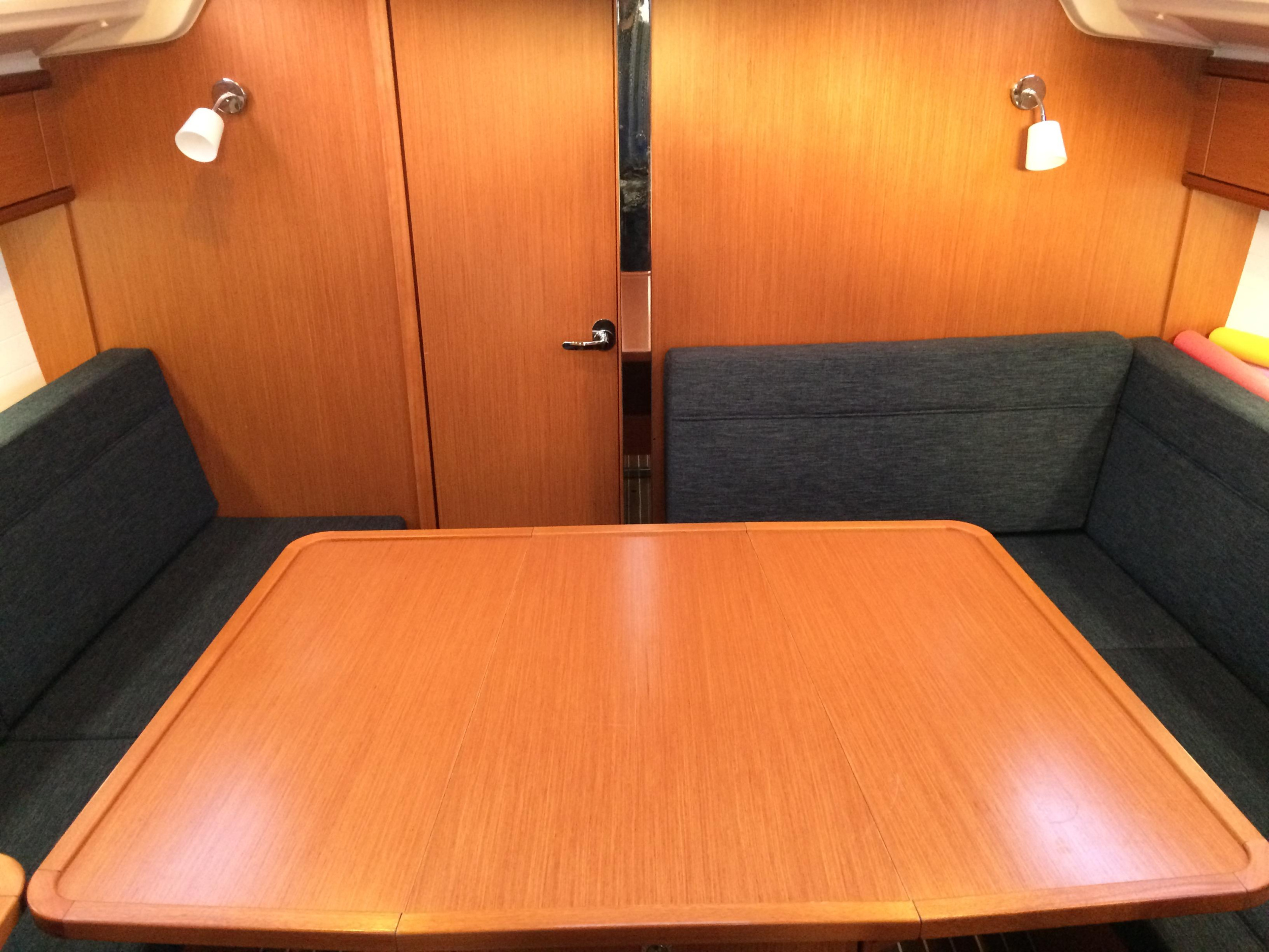 Bavaria Cruiser 37 — photo 5