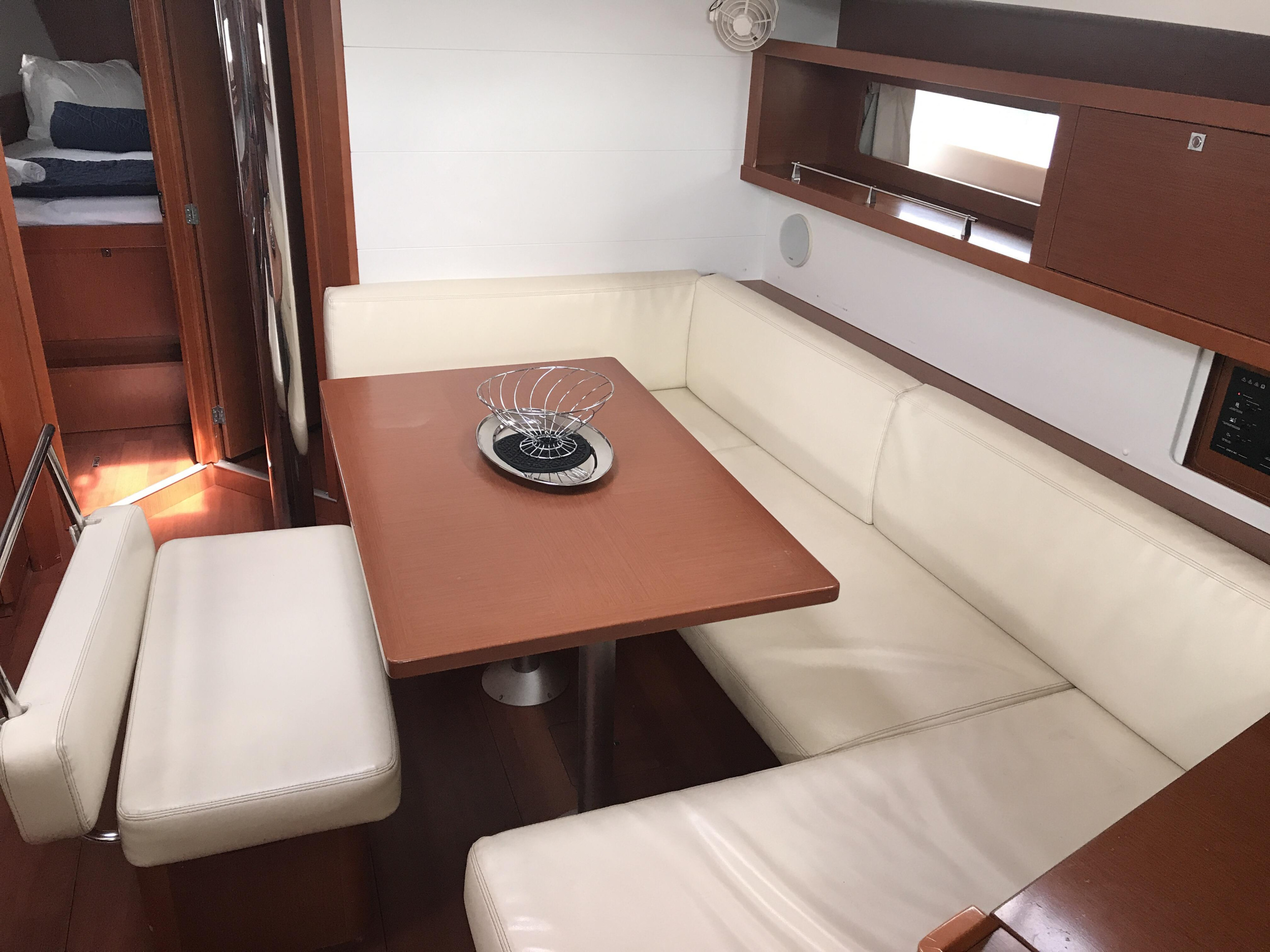 Oceanis 45 — photo 10