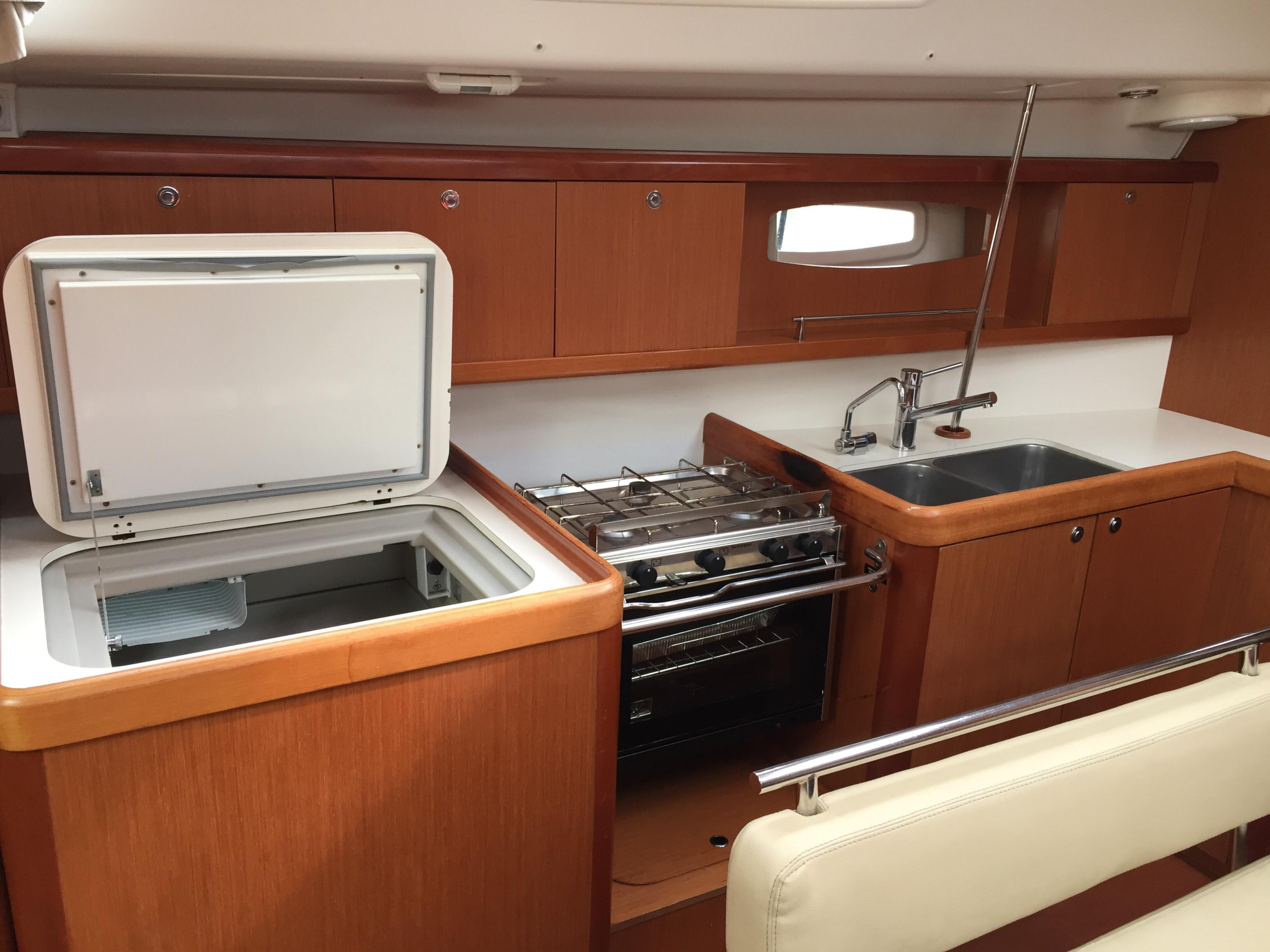 Oceanis 43 — photo 8