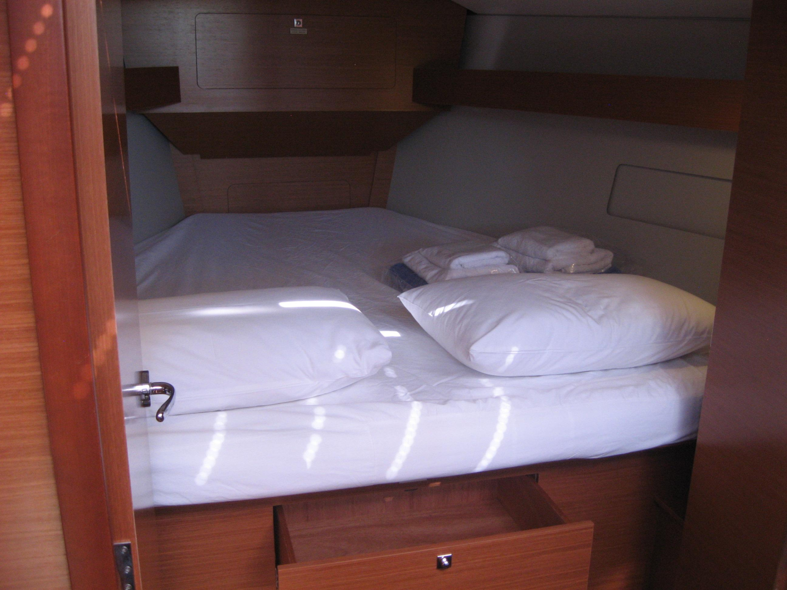 Dufour 382 GL — photo 6