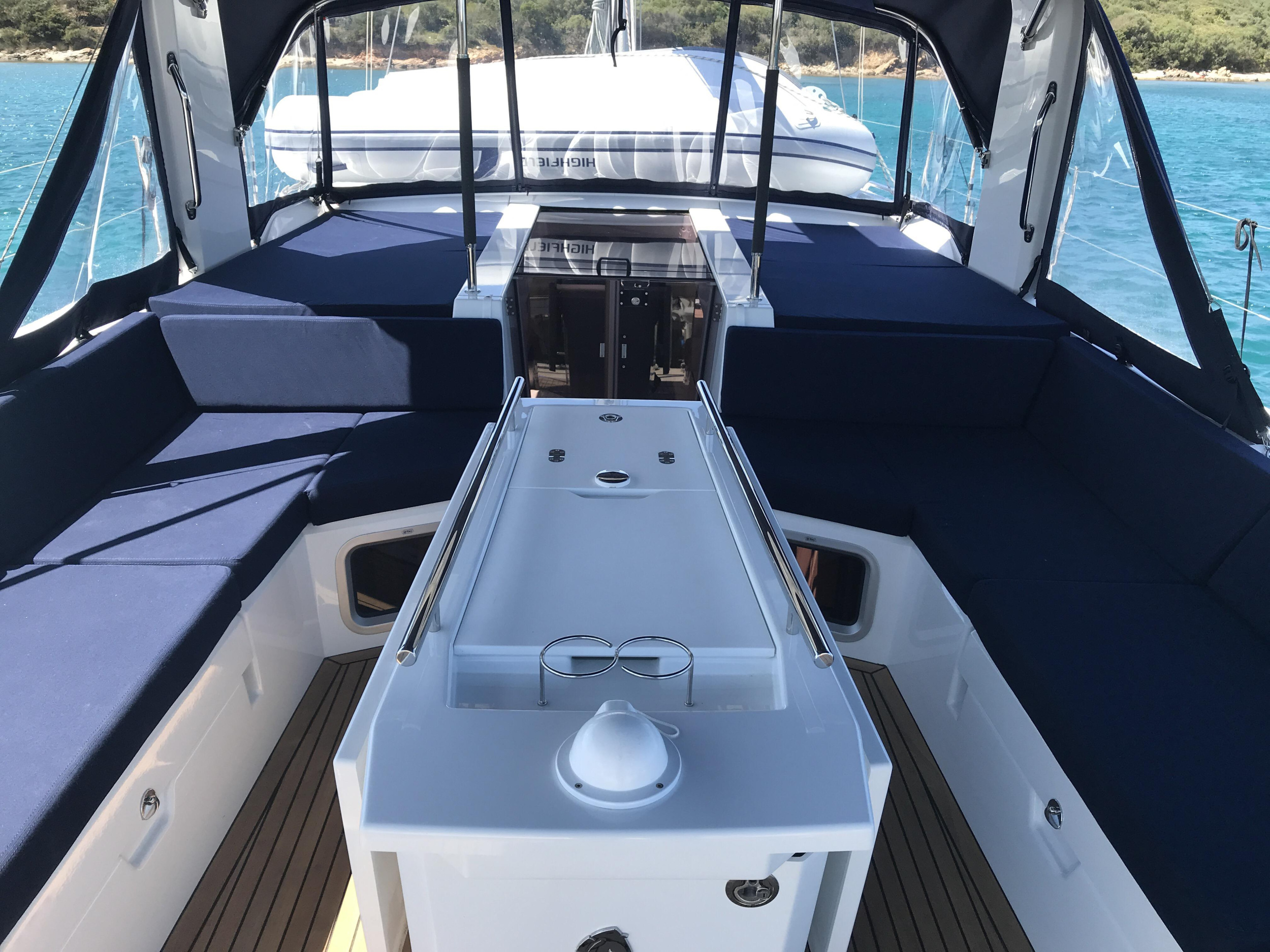 Oceanis 51.1 — photo 18