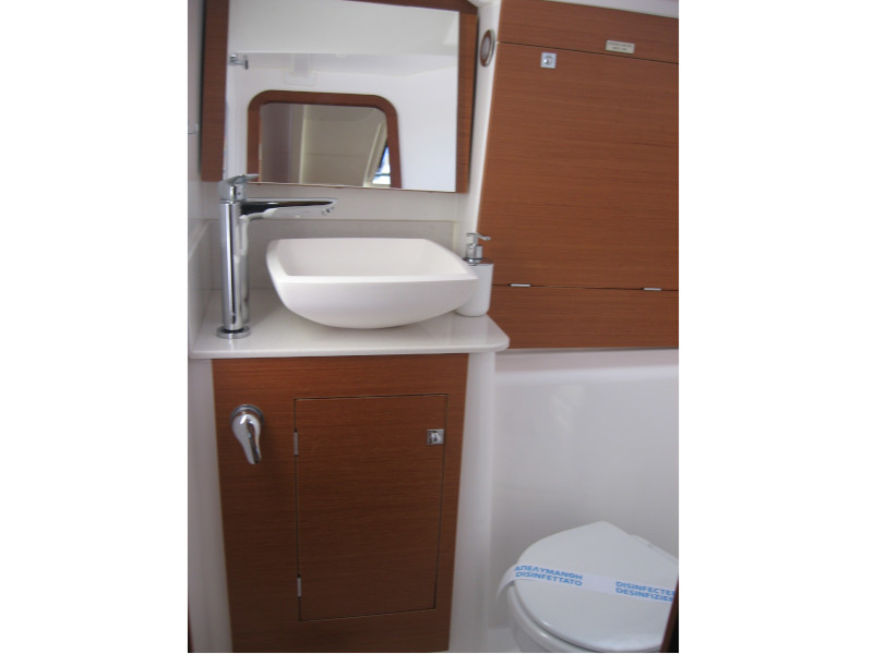Dufour 382 GL — photo 17