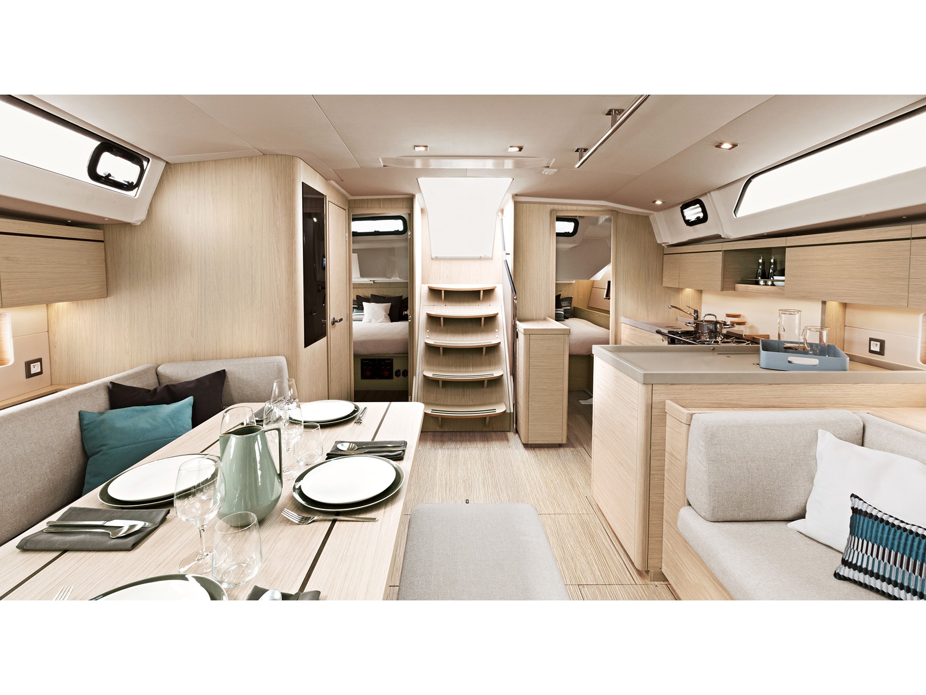 Oceanis 46.1 (bunk cab) — photo 3