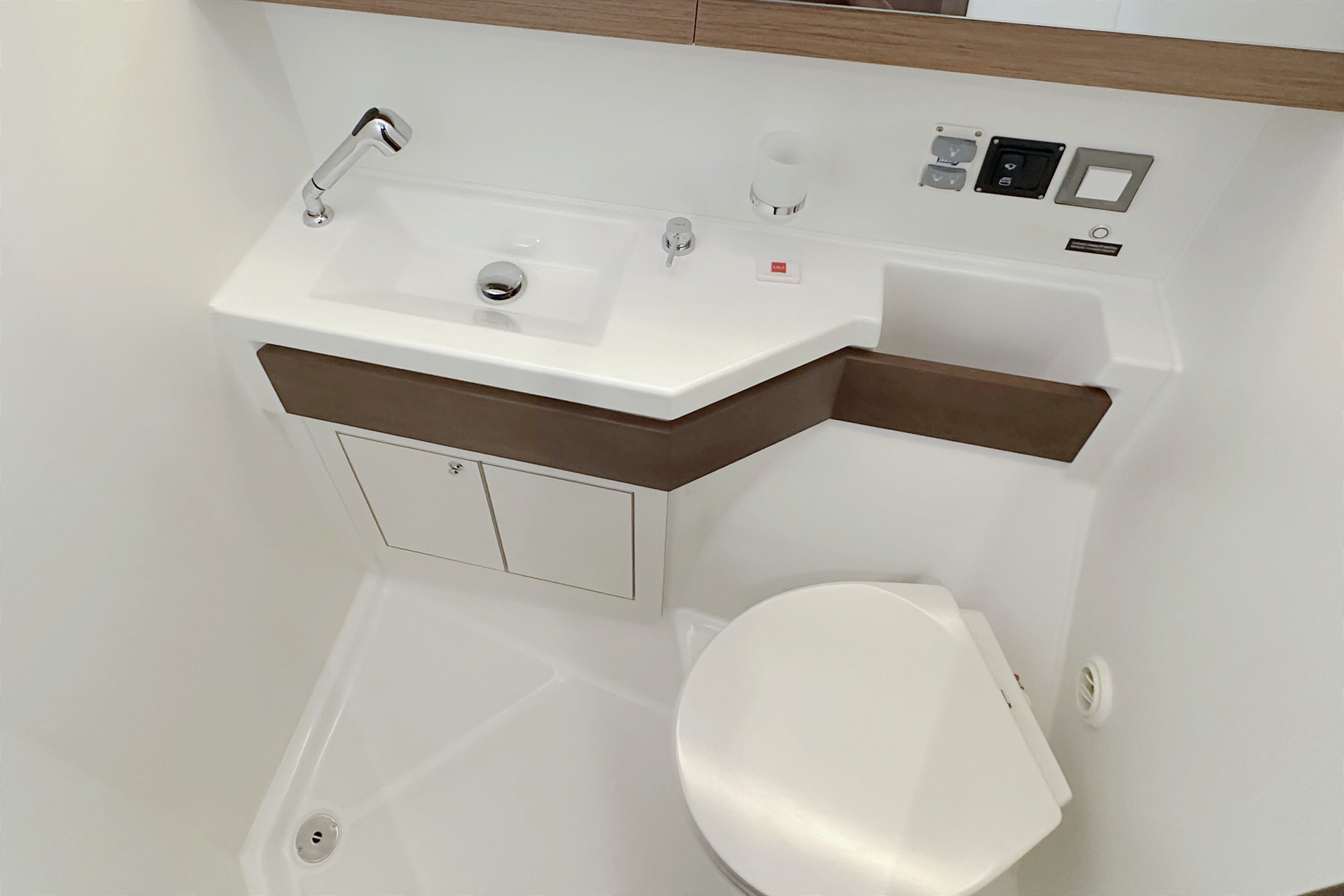 Oceanis 46.1 — photo 17