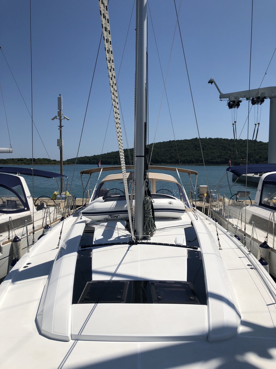 Oceanis 51.1 — photo 20